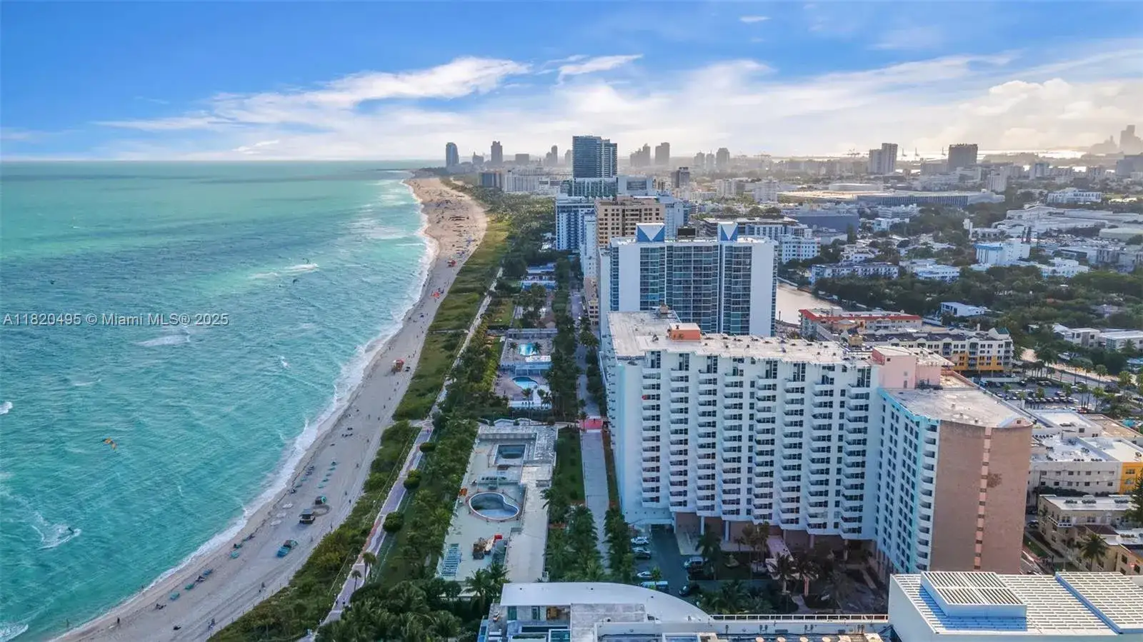 1 bath Residential Lease for rent at 2899 Collins Ave # 702, Miami Beach FL 33140