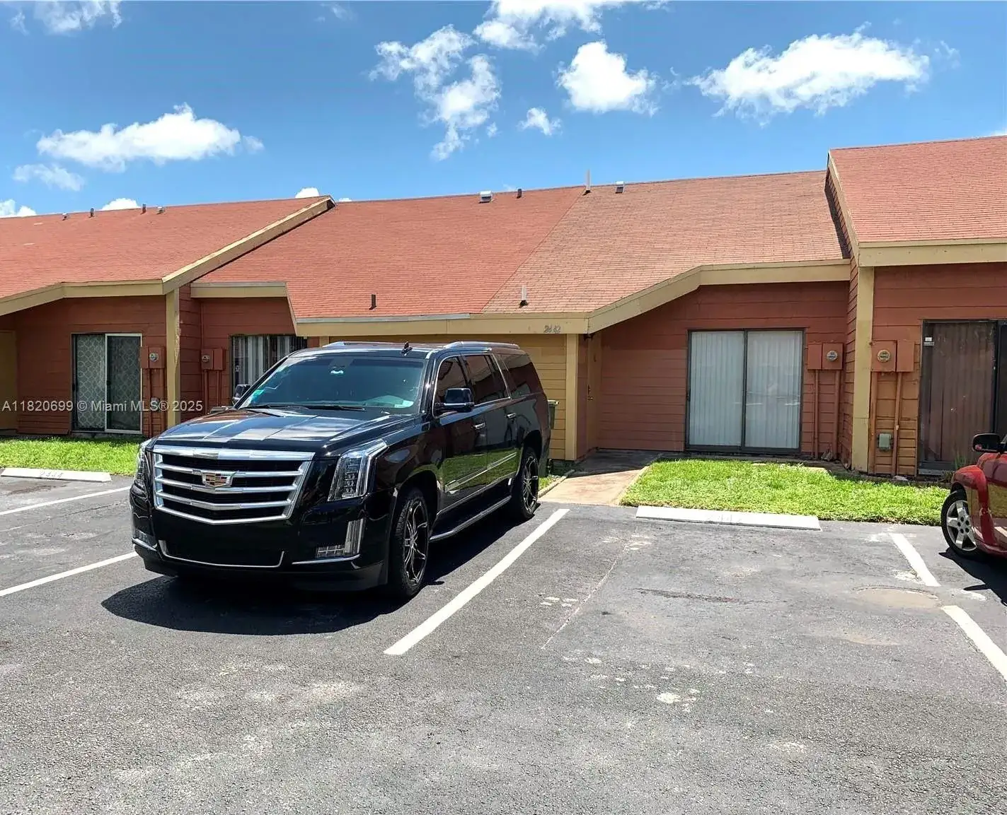 2 bedroom 1 bath Residential for sale at 2442 NW 55th Ter, Lauderhill FL 33313