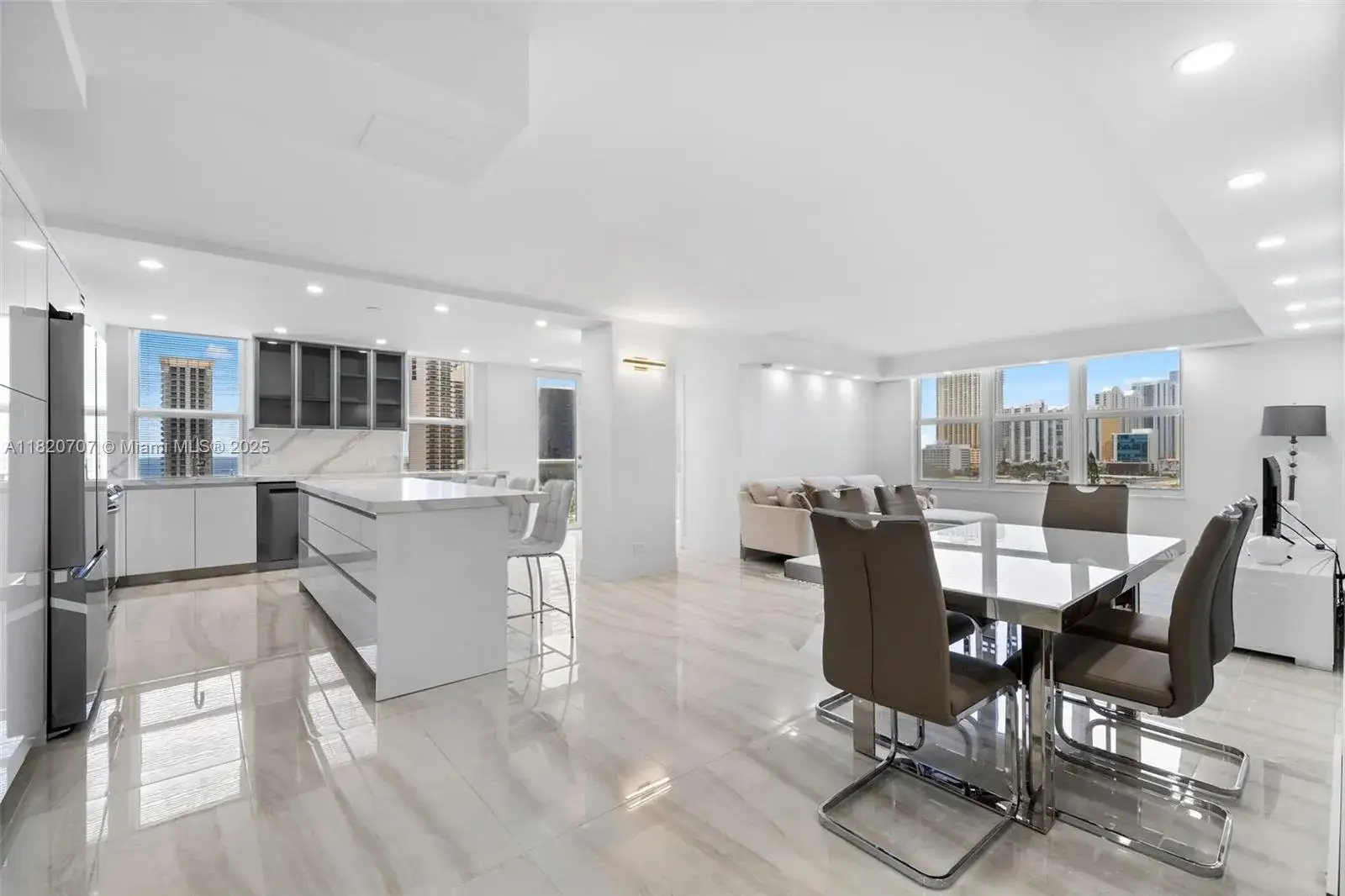 3 bedroom 2 bath Residential for sale at 230 174th St # 1119, Sunny Isles Beach FL 33160