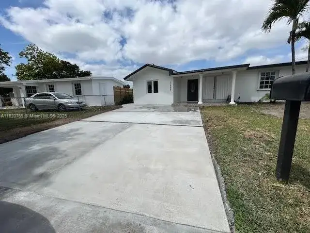 5 bedroom 3 bath Residential for sale at 11225 SW 47th Ter, Miami FL 33165