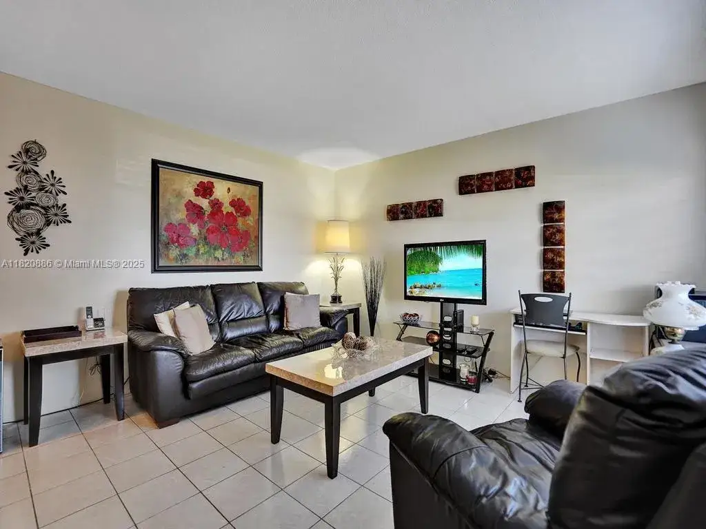 1 bedroom 1 bath Residential for sale at 16901 NE 13th Ave # 110, Miami FL 33162