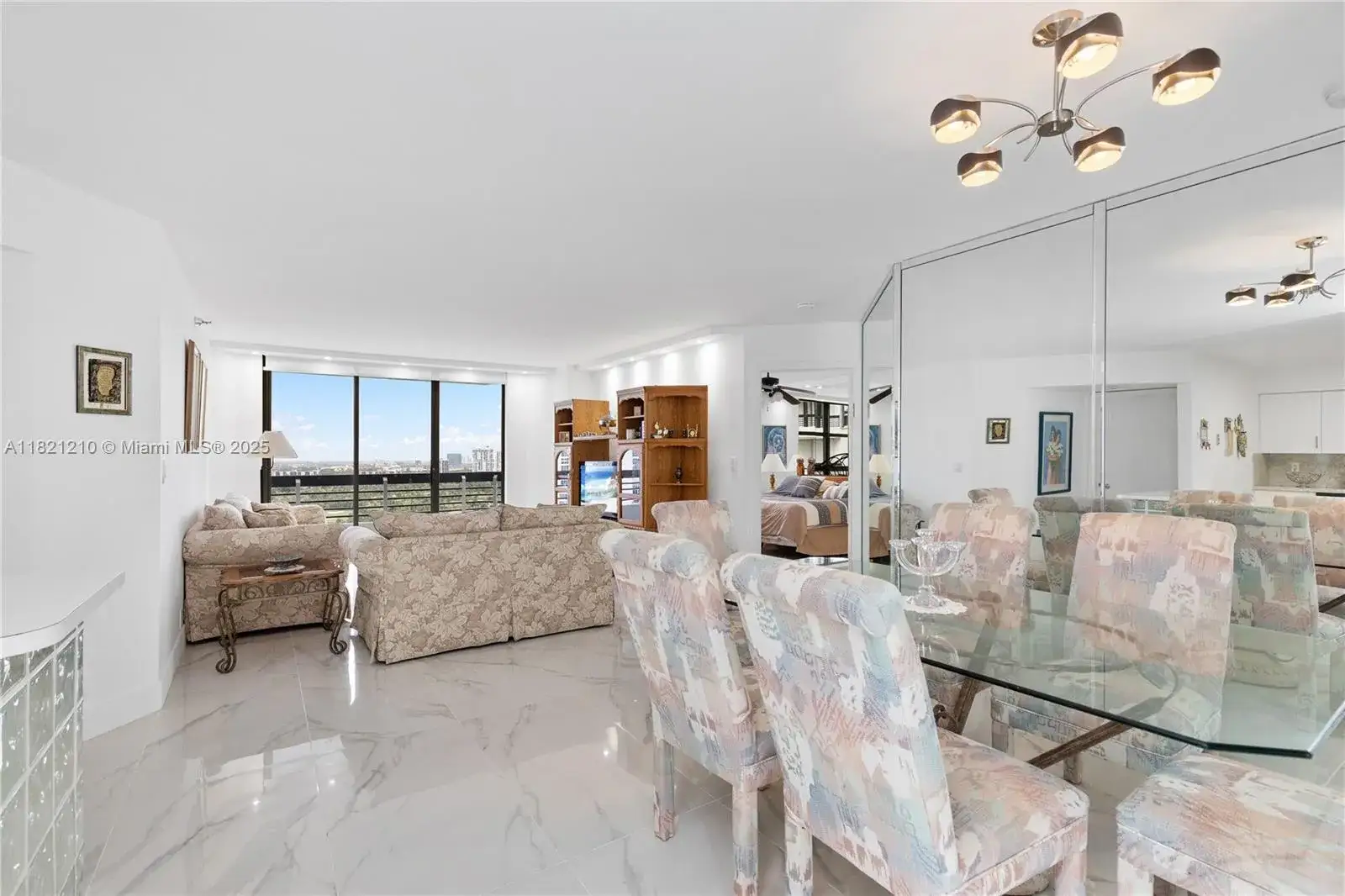 2 bedroom 2 bath Residential for sale at 3530 Mystic Pointe Dr # 2108, Aventura FL 33180