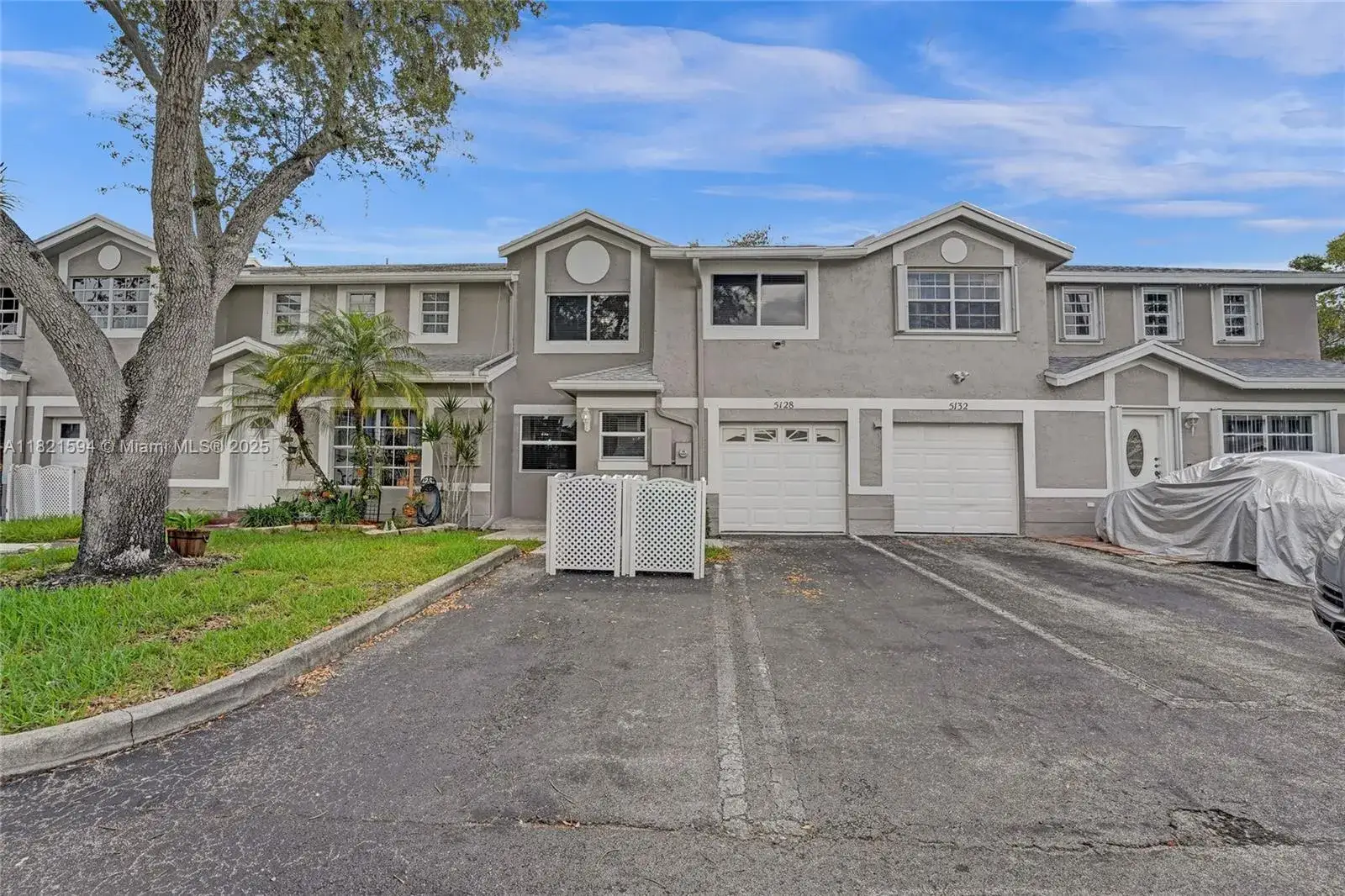 3 bedroom 2 bath Residential for sale at 5128 SW 121st Ave, Cooper City FL 33330