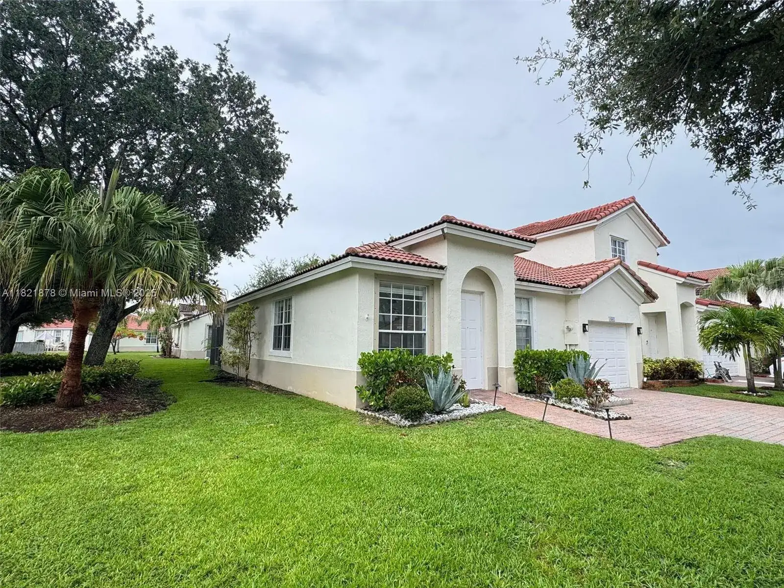 3 bedroom 2 bath Residential for sale at 18861 SW 28th Ct, Miramar FL 33029