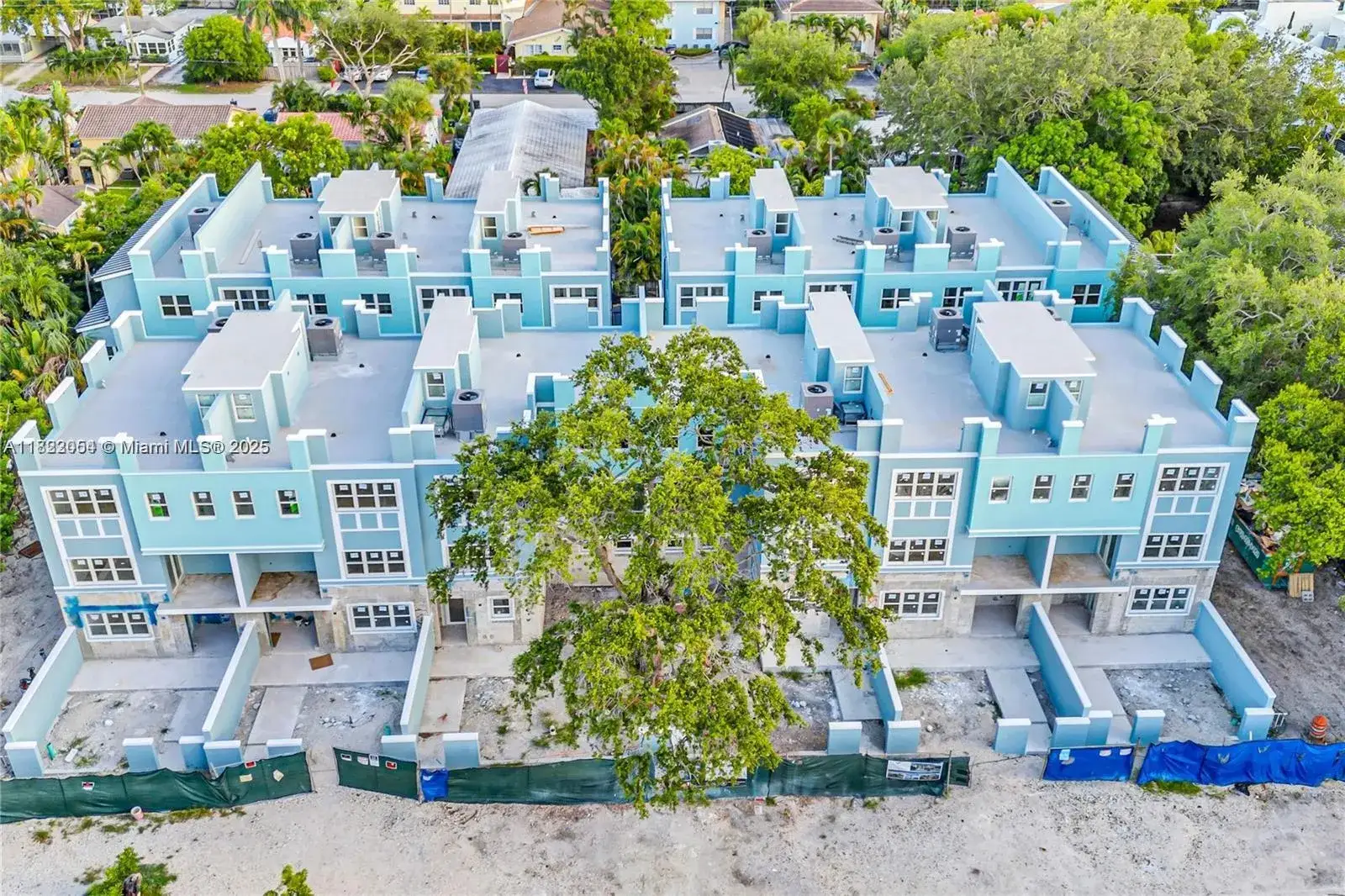 Residential Income for sale at 824 SE 12th Ct, Fort Lauderdale FL 33316