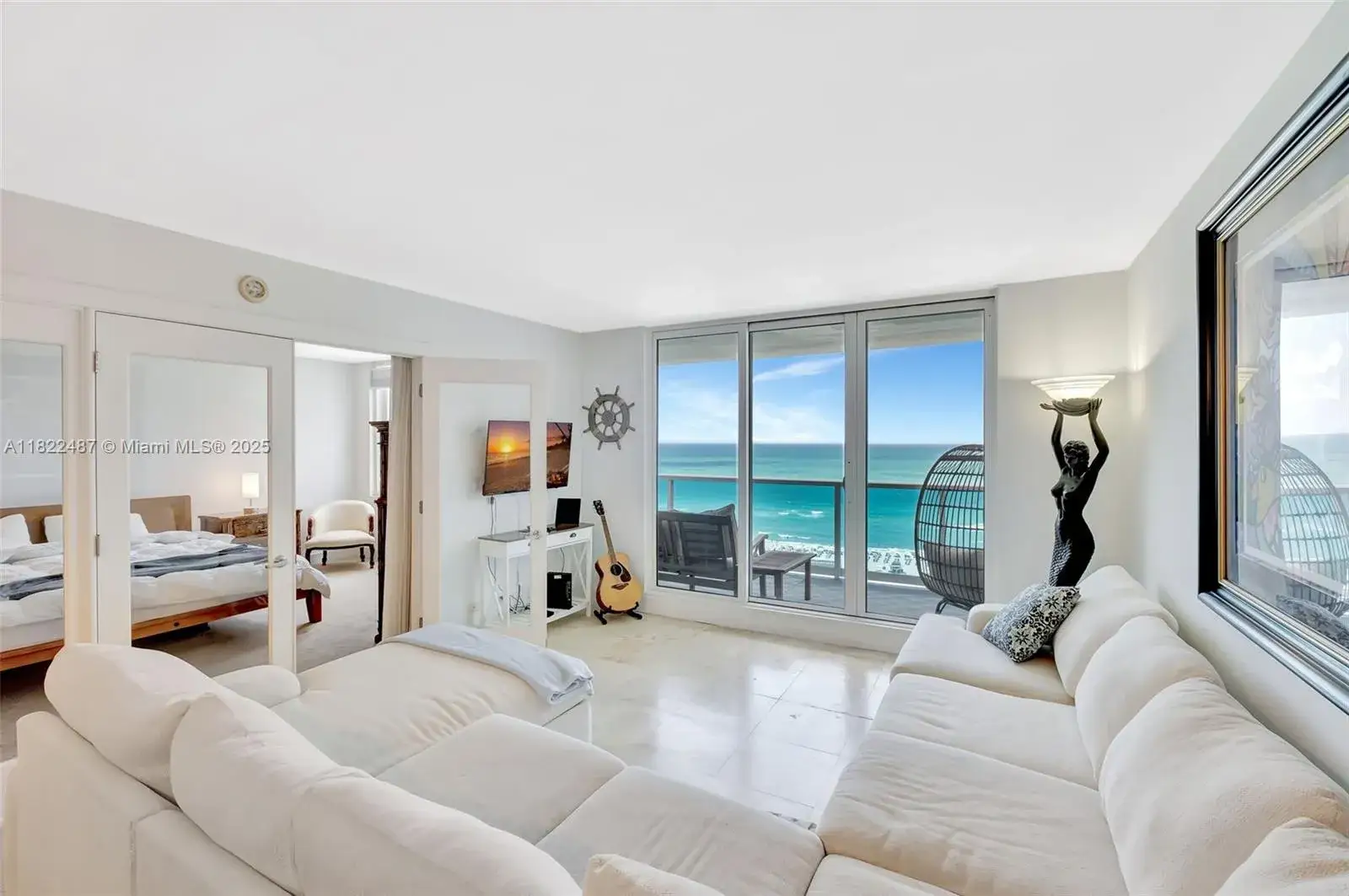 1 bedroom 1 bath Residential for sale at 2301 Collins Ave # 1425, Miami Beach FL 33139