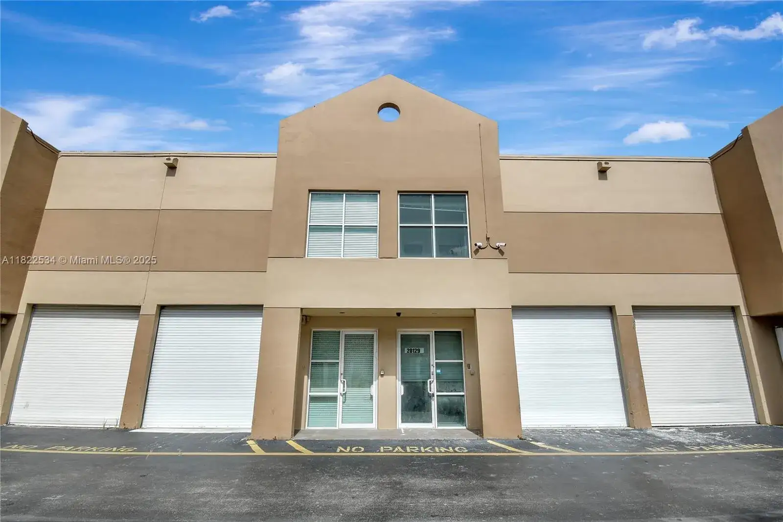 Commercial Sale for sale at 20129 NE 16th Pl # 20129, Miami FL 33179