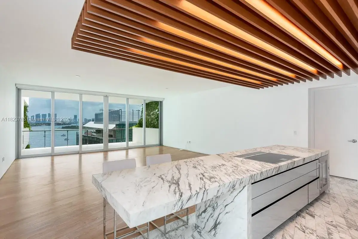 3 bedroom 3 bath Residential for sale at 1300 Monad Ter # 9D, Miami Beach FL 33139