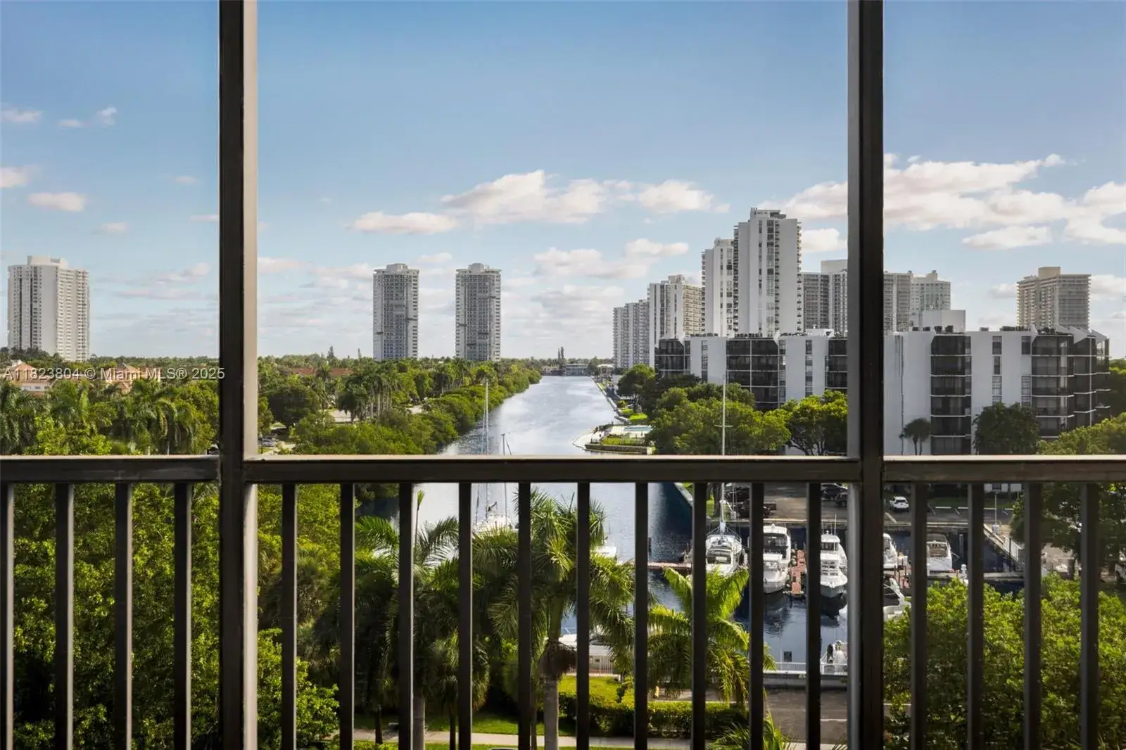 2 bedroom 2 bath Residential for sale at 3375 N Country Club Dr # 602, Aventura FL 33180