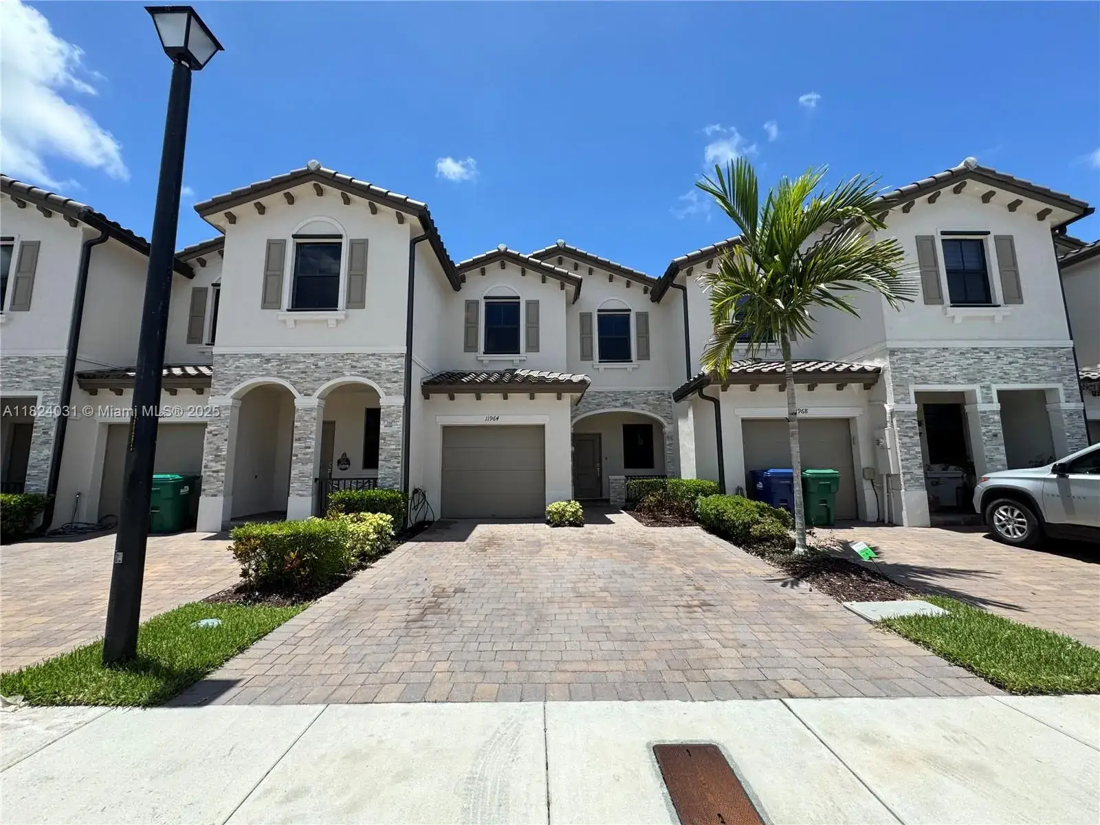 3 bedroom 2 bath Residential Lease for rent at 11964 SW 244th Ln # 11964, Homestead FL 33032