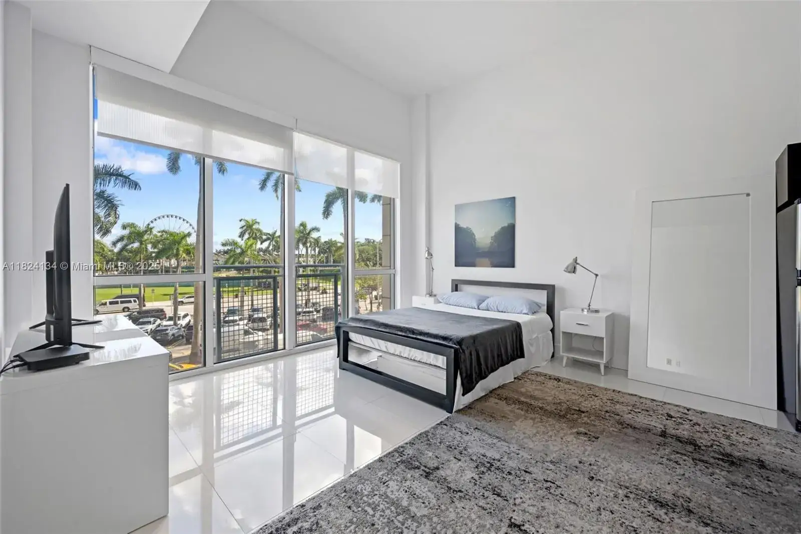 1 bath Residential Lease for rent at 253 NE 2nd St # 232, Miami FL 33132