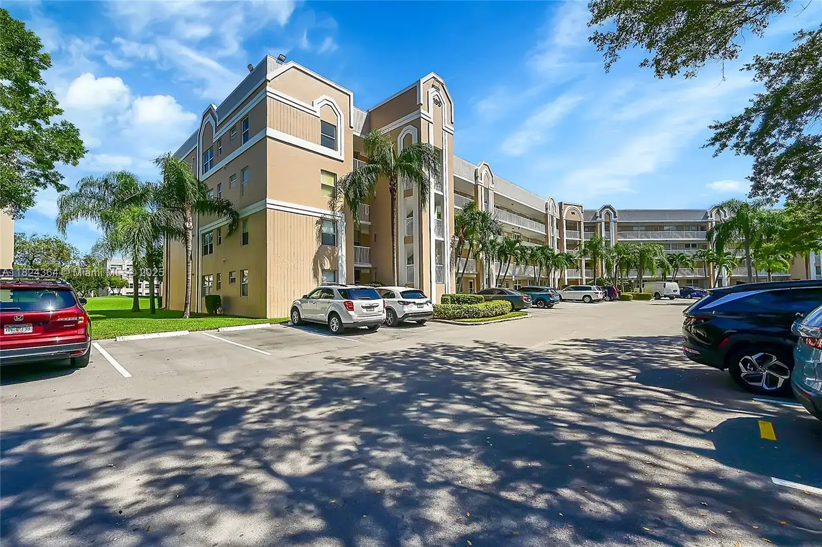2 bedroom 2 bath Residential for sale at 10155 NW 24th Pl # 103, Sunrise FL 33322