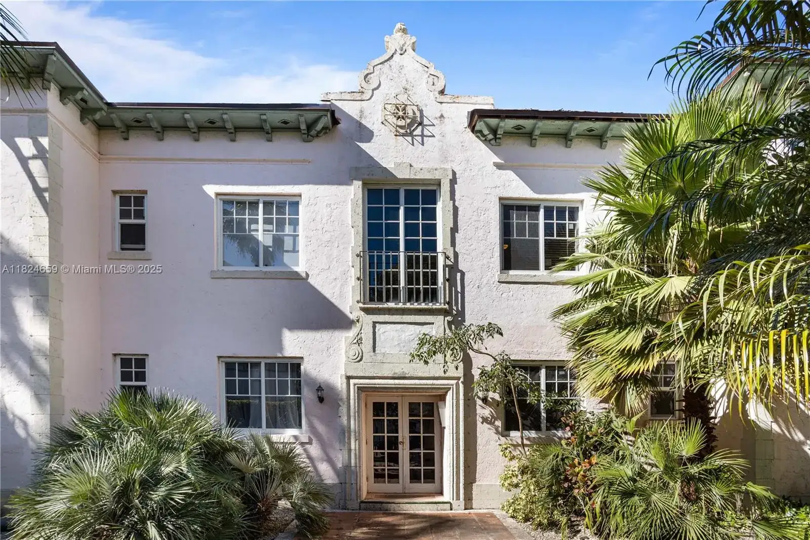 1 bedroom 1 bath Residential for sale at 750 Pennsylvania Ave # 3, Miami Beach FL 33139