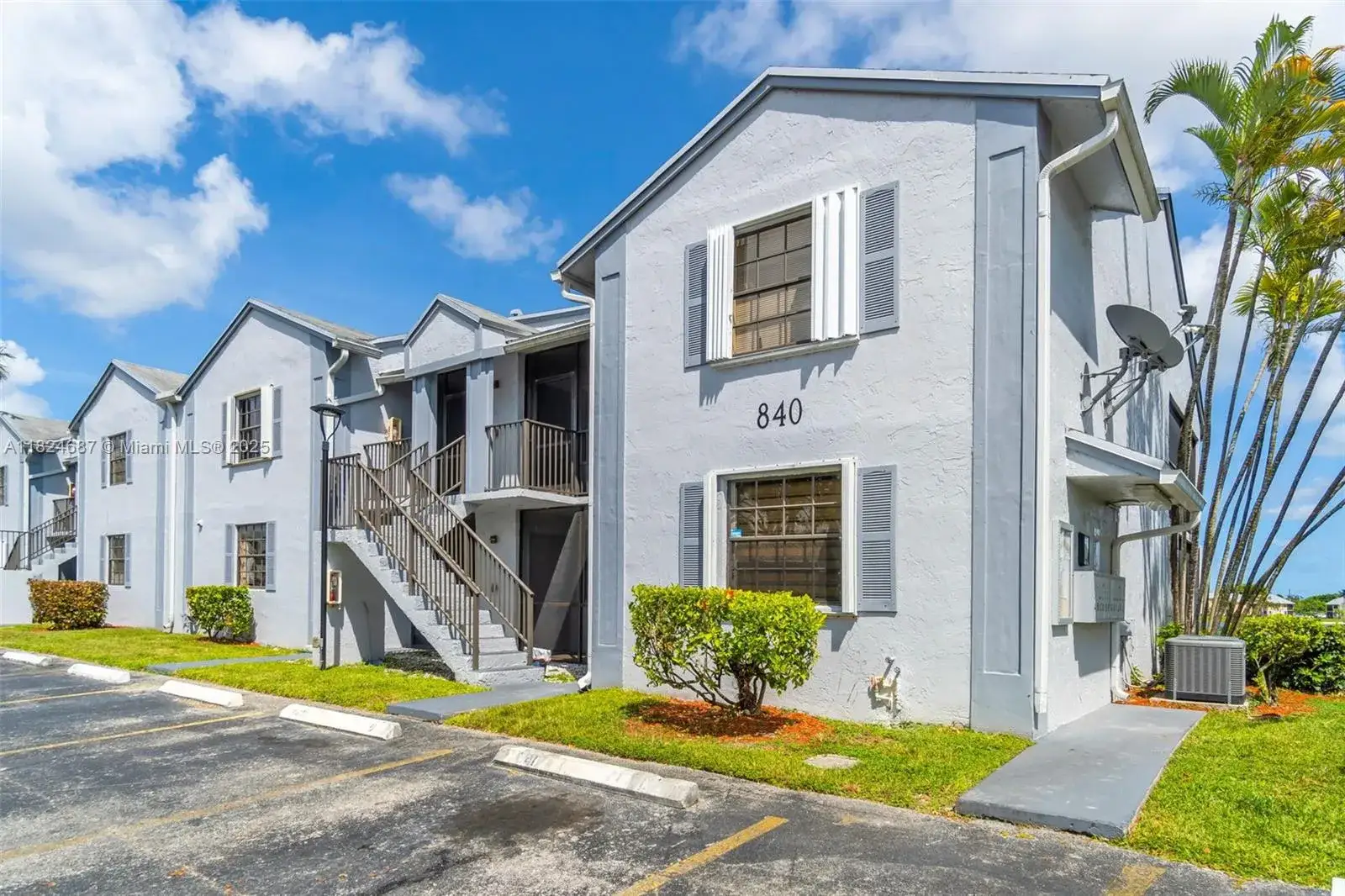 3 bedroom 2 bath Residential for sale at 840 Independence Dr # 840A, Homestead FL 33034
