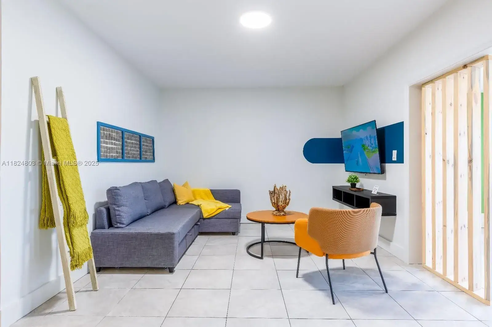 2 bedroom 1 bath Residential Lease for rent at 1836 NW 16th Ter # 1, Miami FL 33125