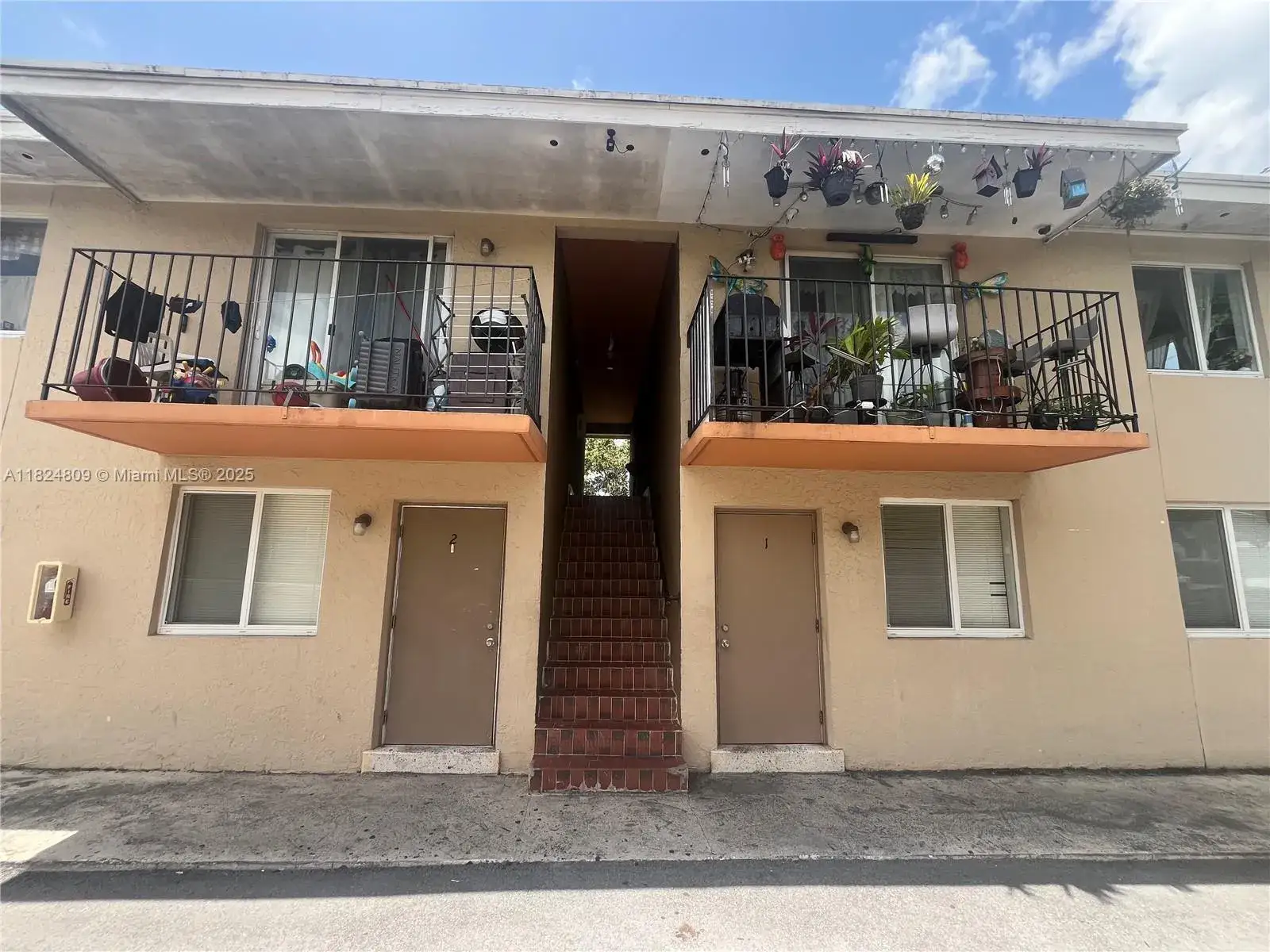 Residential Income for sale at 37 NW 19th Ave, Miami FL 33125