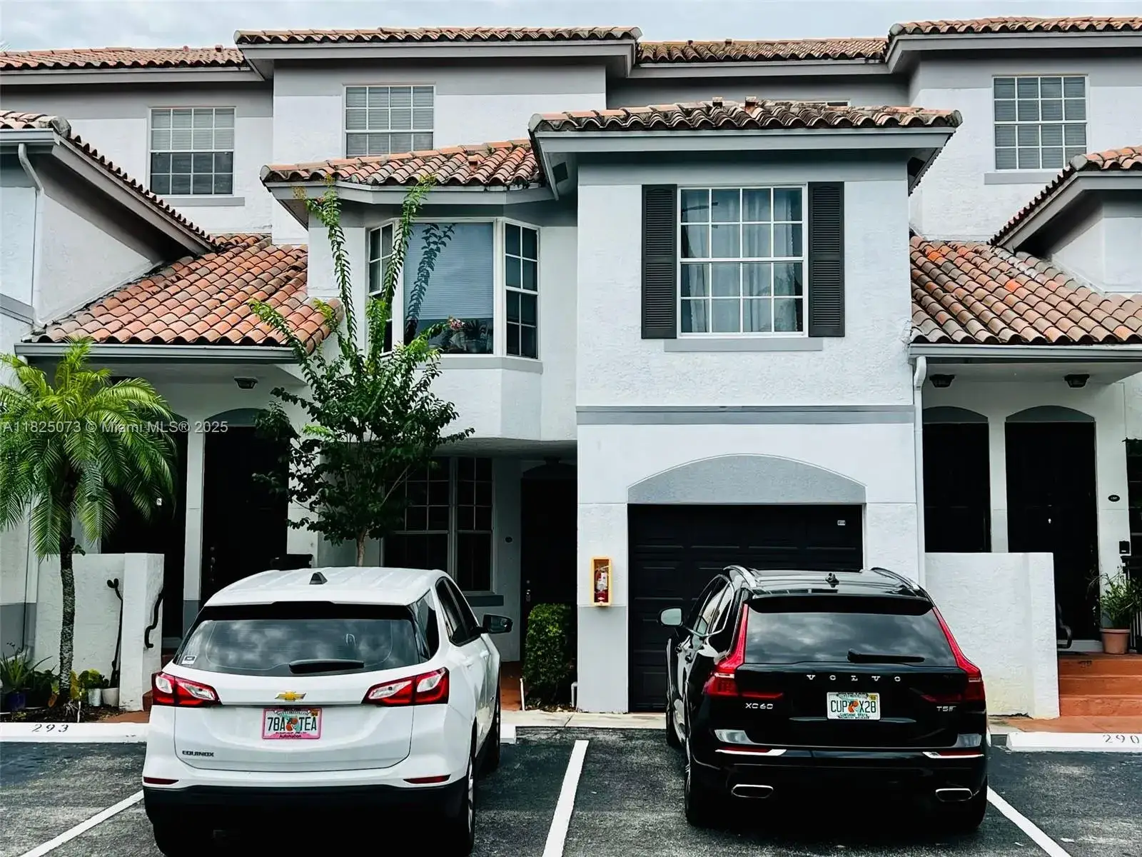 2 bedroom 1 bath Residential Lease for rent at 771 SW 148th Ave # 1305, Sunrise FL 33325