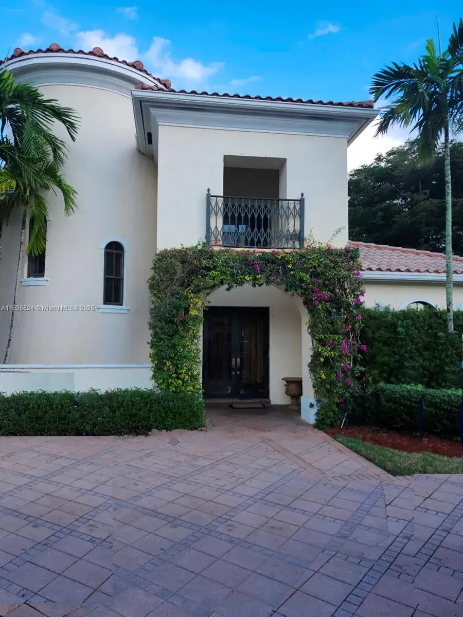 6 bedroom 5 bath Residential for sale at 4490 Island Reef Dr, Wellington FL 33449