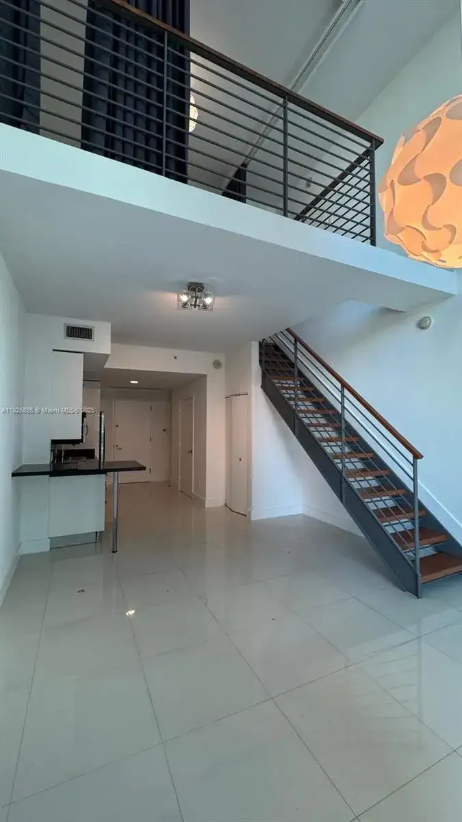 1 bedroom 1 bath Residential for sale at 60 SW 13th St # 2010, Miami FL 33130