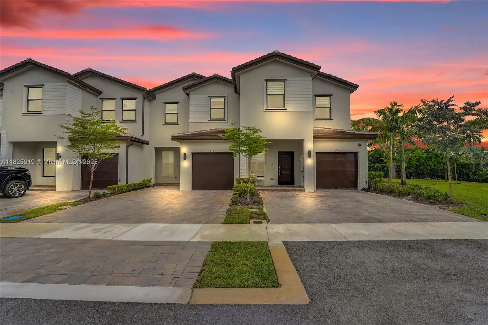 4 bedroom 2 bath Residential Lease for rent at 242 SW 159th Ln, Pembroke Pines FL 33027
