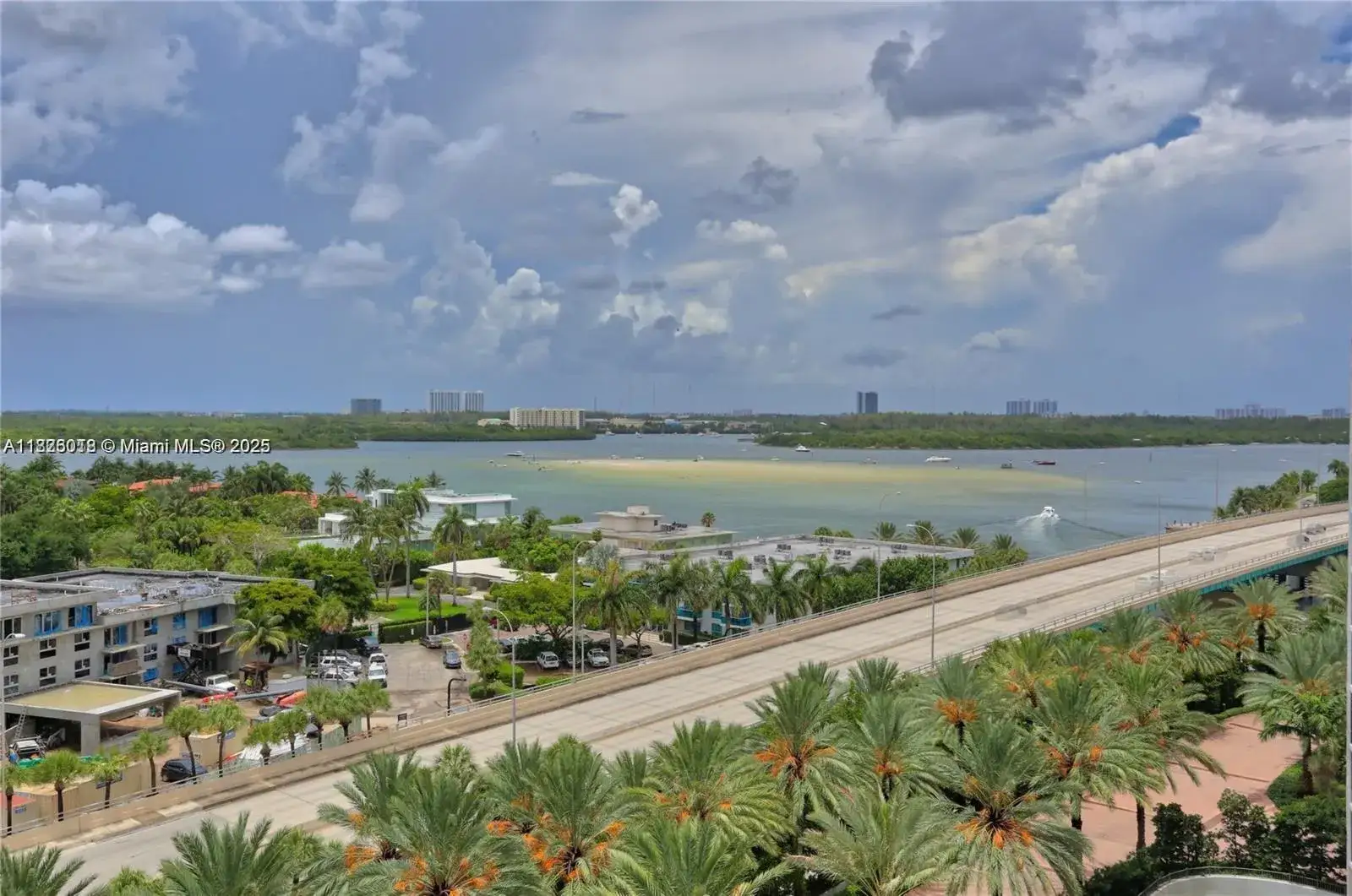 1 bedroom 1 bath Residential Lease for rent at 10275 Collins Ave # 925, Bal Harbour FL 33154