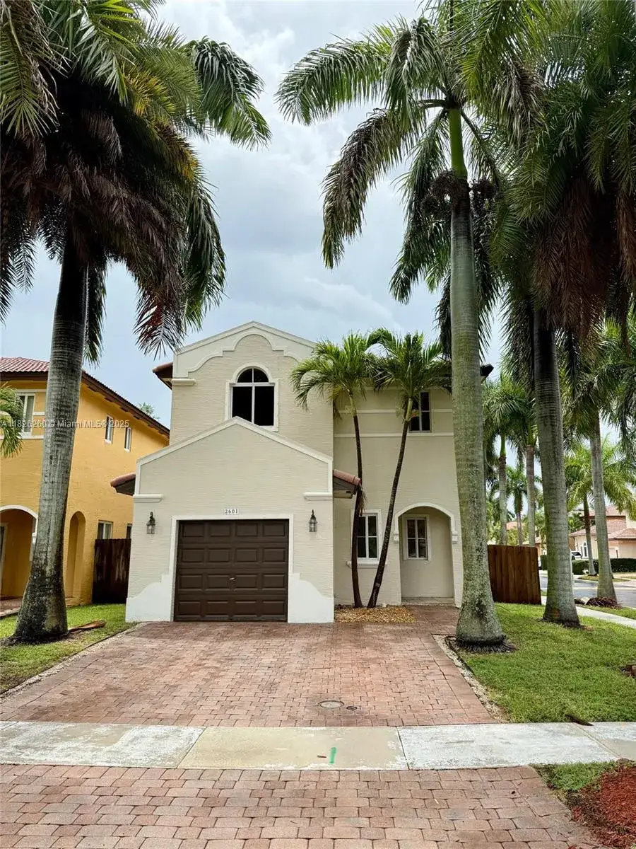 3 bedroom 2 bath Residential Lease for rent at 2601 NE 41st Cir, Homestead FL 33033