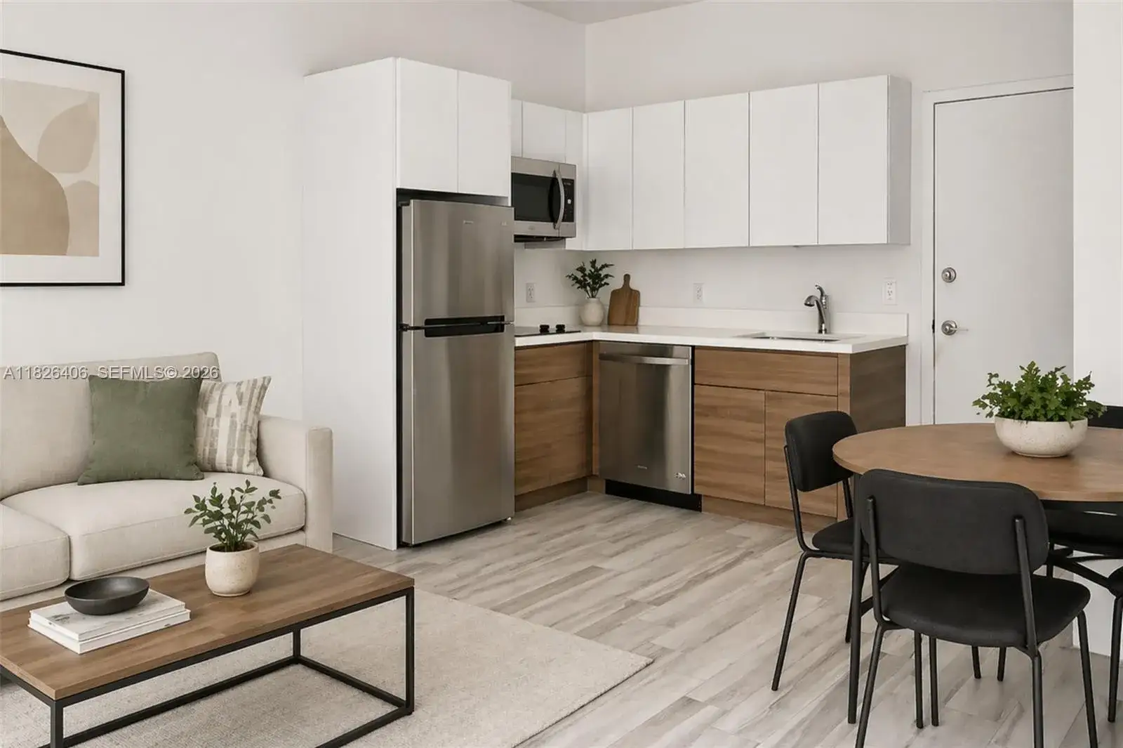 1 bedroom 1 bath Residential for sale at 1560 Meridian Ave # 206, Miami Beach FL 33139