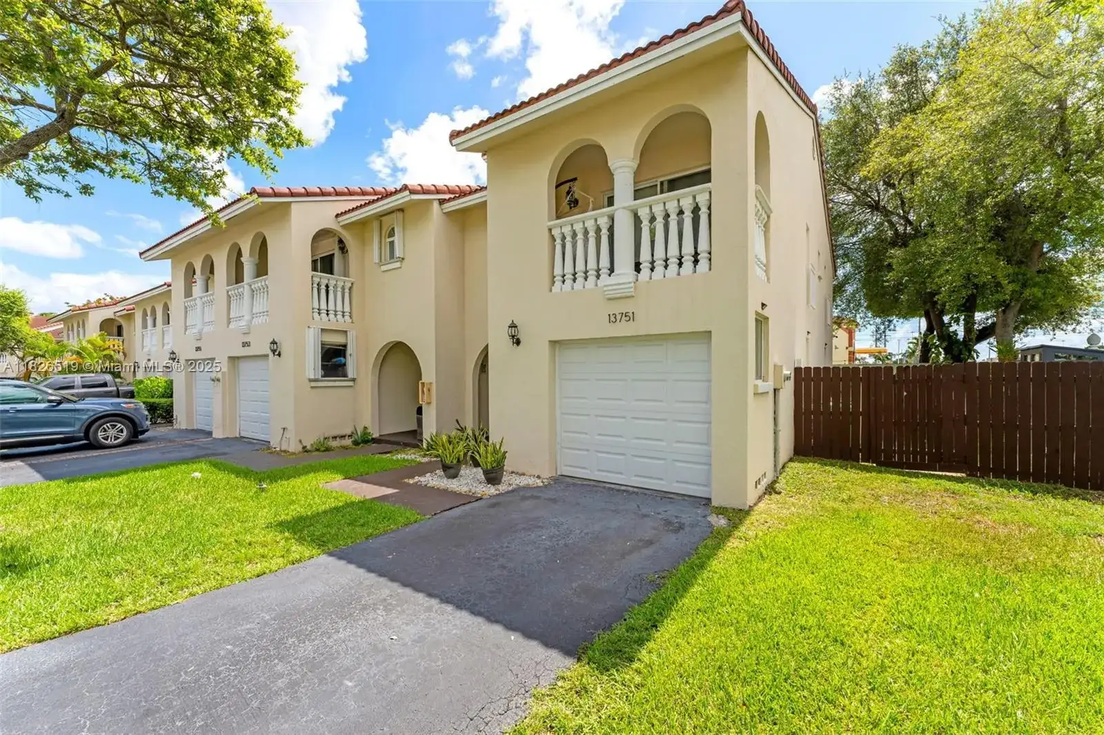 3 bedroom 2 bath Residential Lease for rent at 13751 SW 160th St # 28, Miami FL 33177