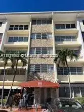 2 bedroom 1 bath Residential Lease for rent at 215 SE 3rd Ave # 206C, Hallandale Beach FL 33009