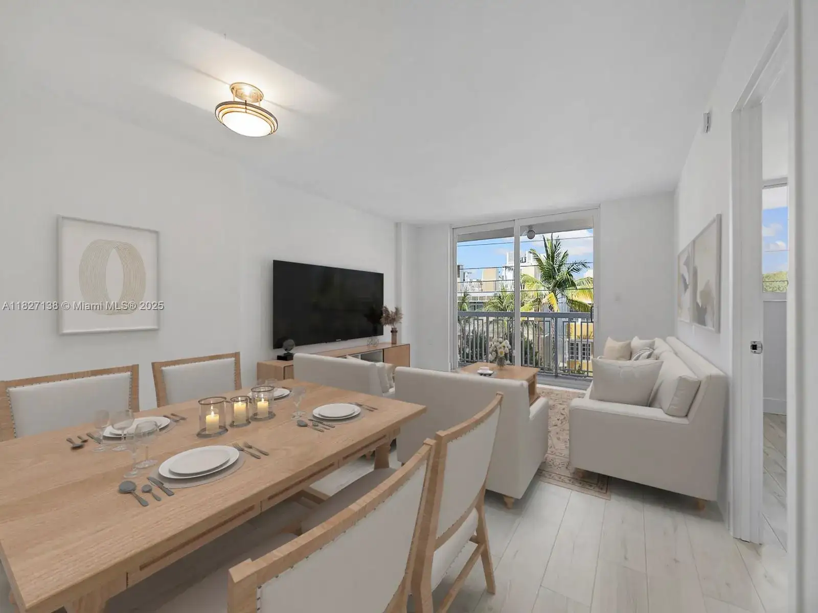 1 bedroom 1 bath Residential for sale at 401 Ocean Dr # 403, Miami Beach FL 33139