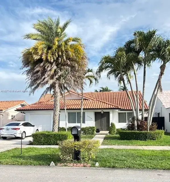 3 bedroom 2 bath Residential for sale at 13736 SW 12th St, Miami FL 33184