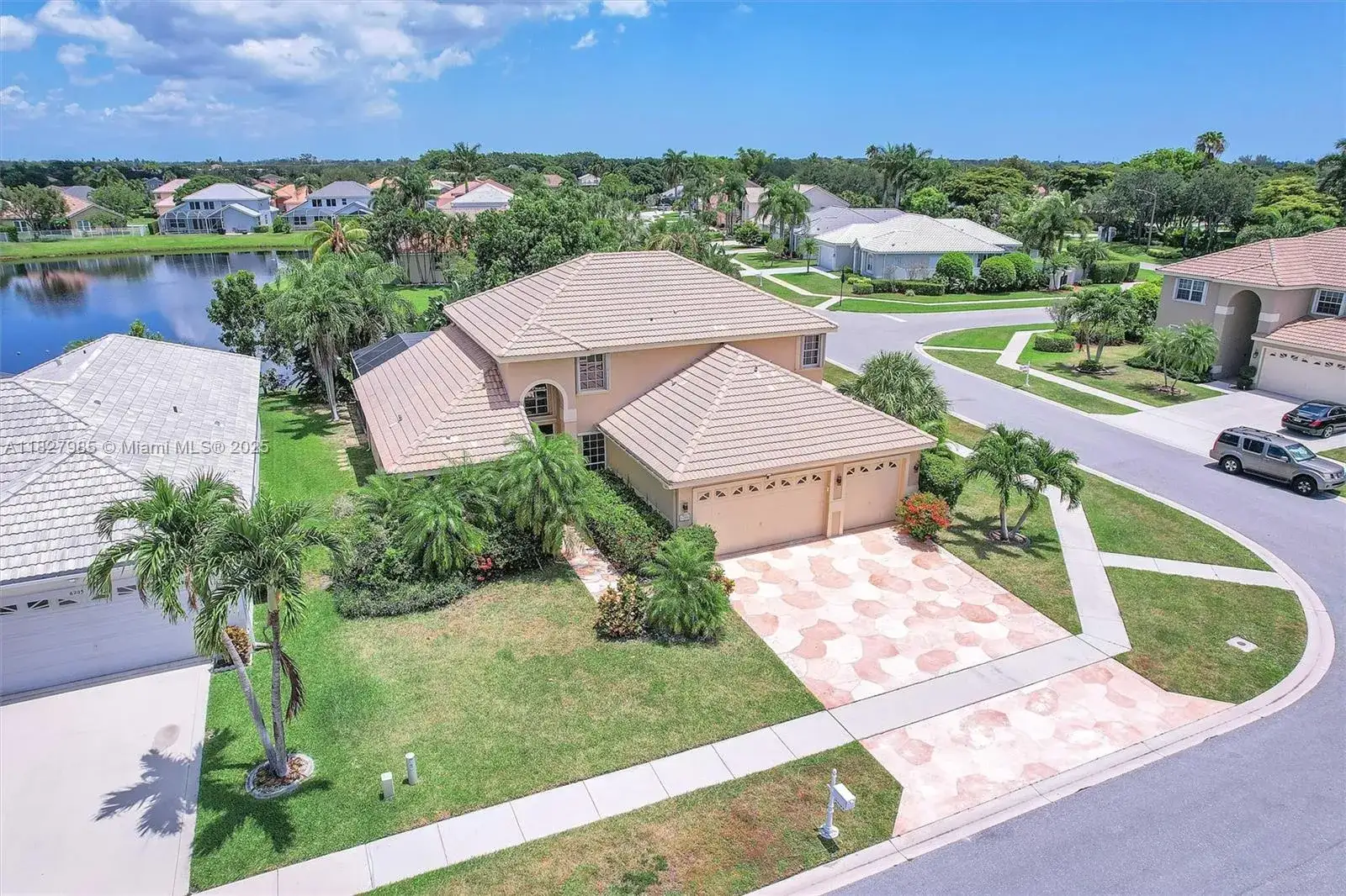 5 bedroom 3 bath Residential for sale at 6201 Floridian Cir, Lake Worth FL 33463