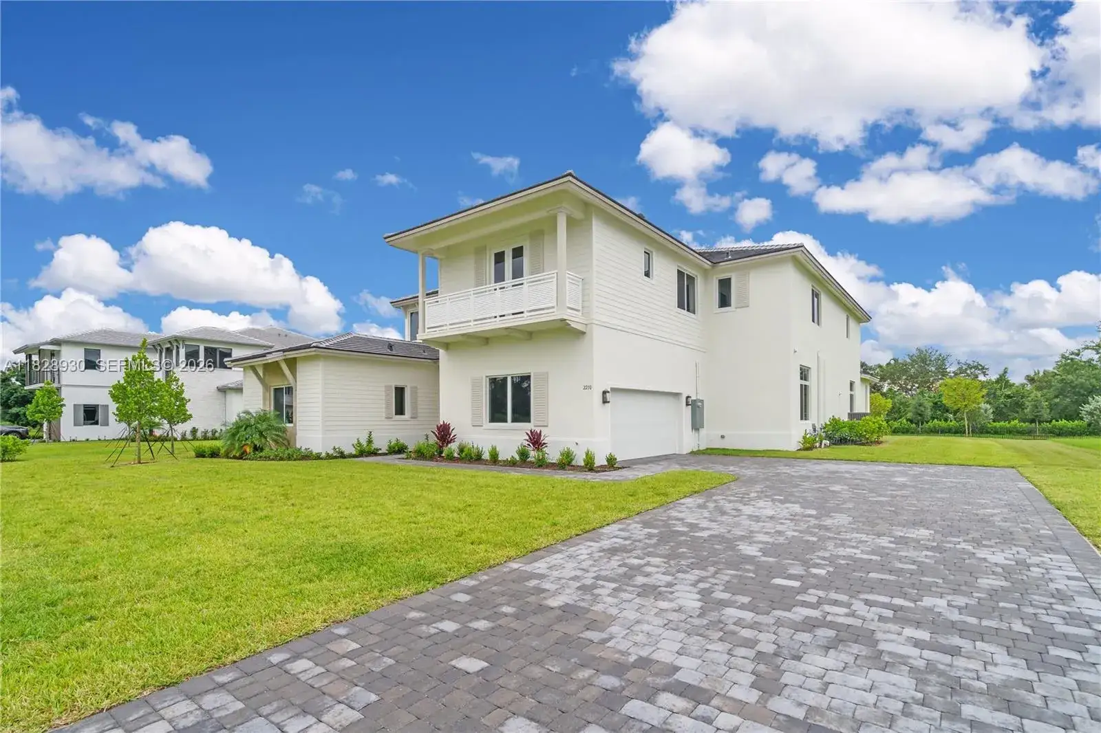 6 bedroom 5 bath Residential for sale at 2210 SW 122nd Ter, Davie FL 33325