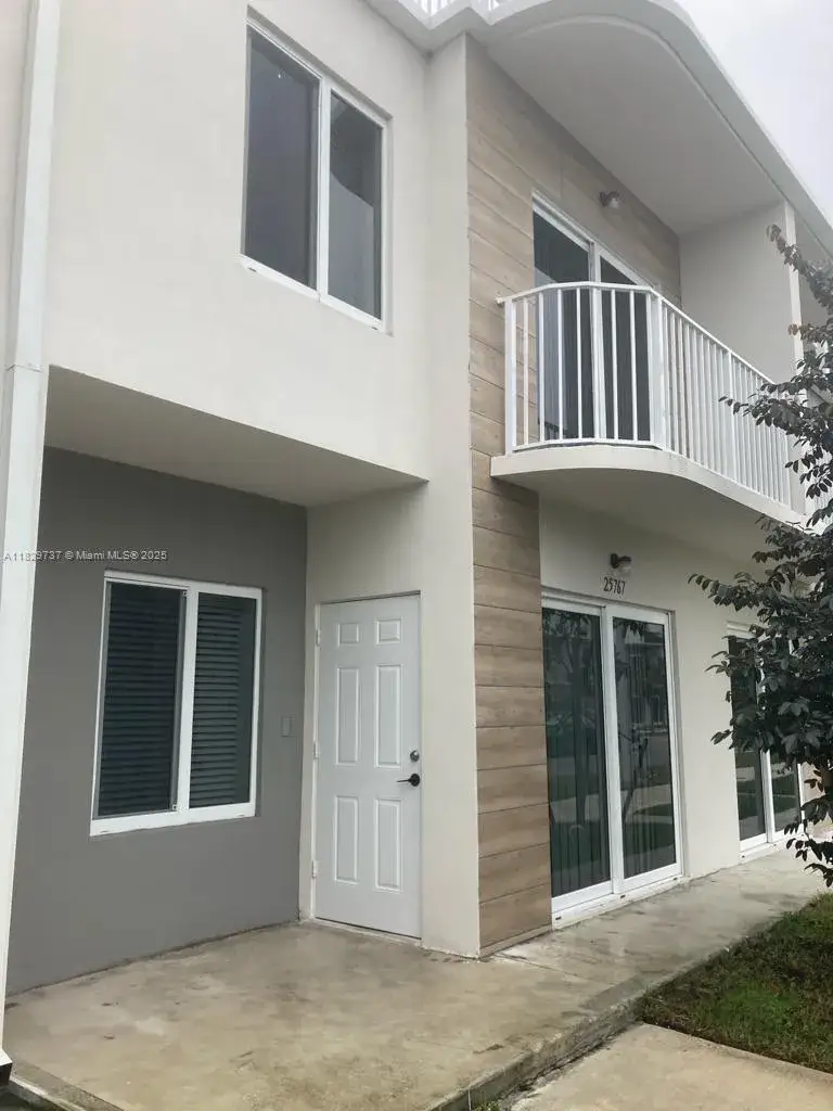 4 bedroom 3 bath Residential for sale at 25767 SW 144th Ave, Homestead FL 33032