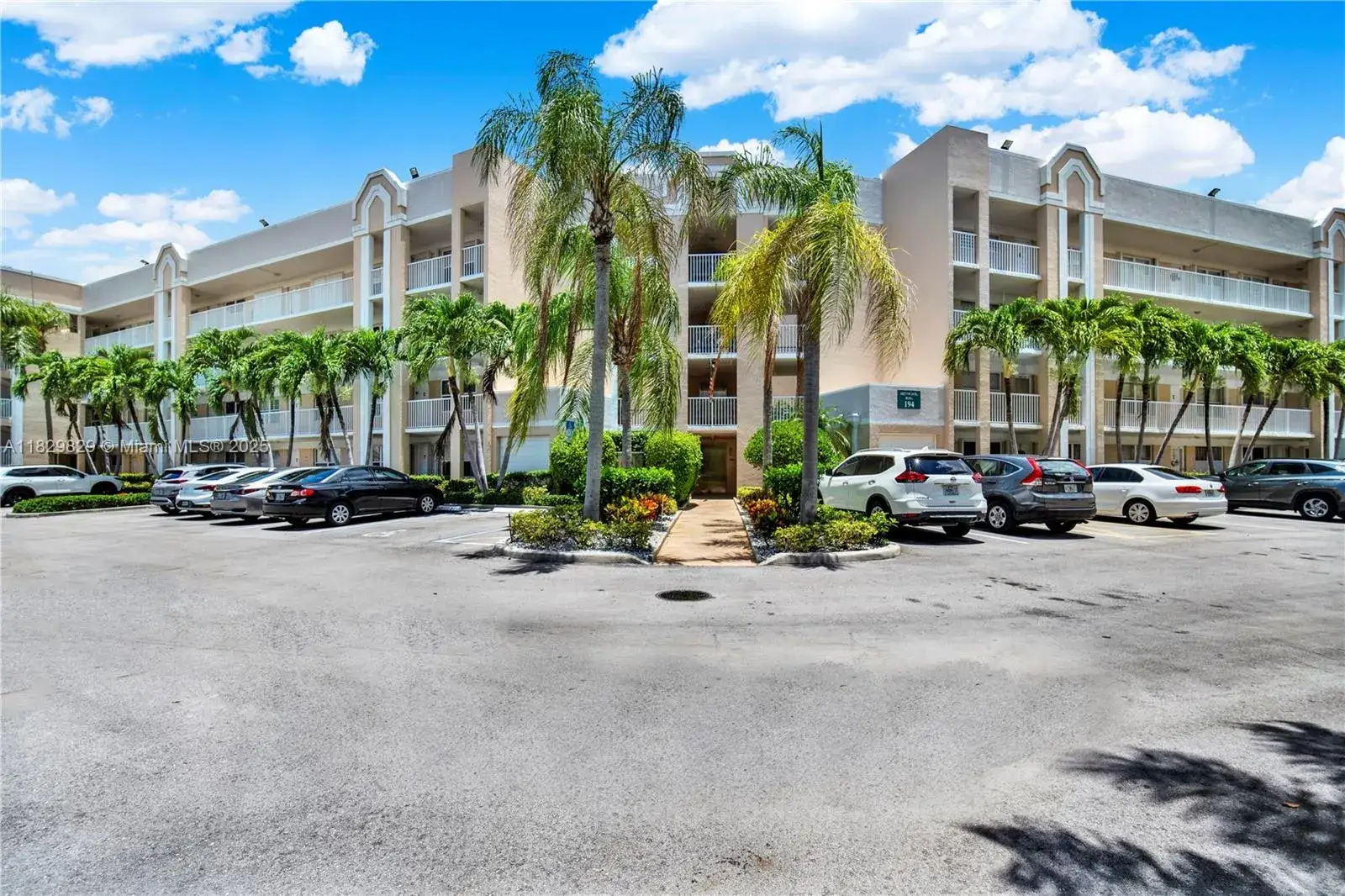 3 bedroom 2 bath Residential for sale at 10217 NW 24th Pl # 310, Sunrise FL 33322