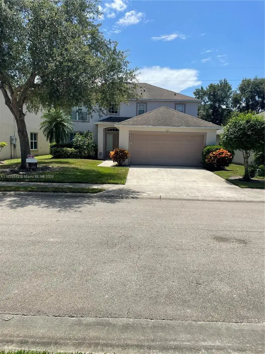 4 bedroom 2 bath Residential for sale at 2645 SW 12th Sq SW, Vero Beach FL 32968