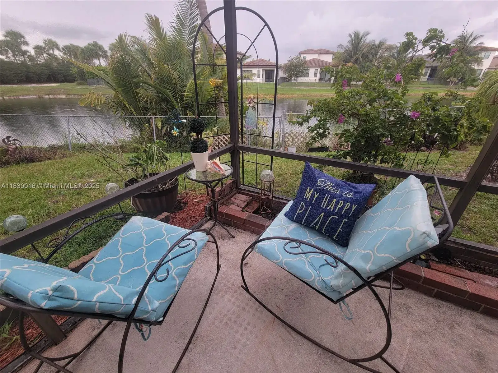 3 bedroom 2 bath Residential for sale at 810 SW 113th Ter, Pembroke Pines FL 33025