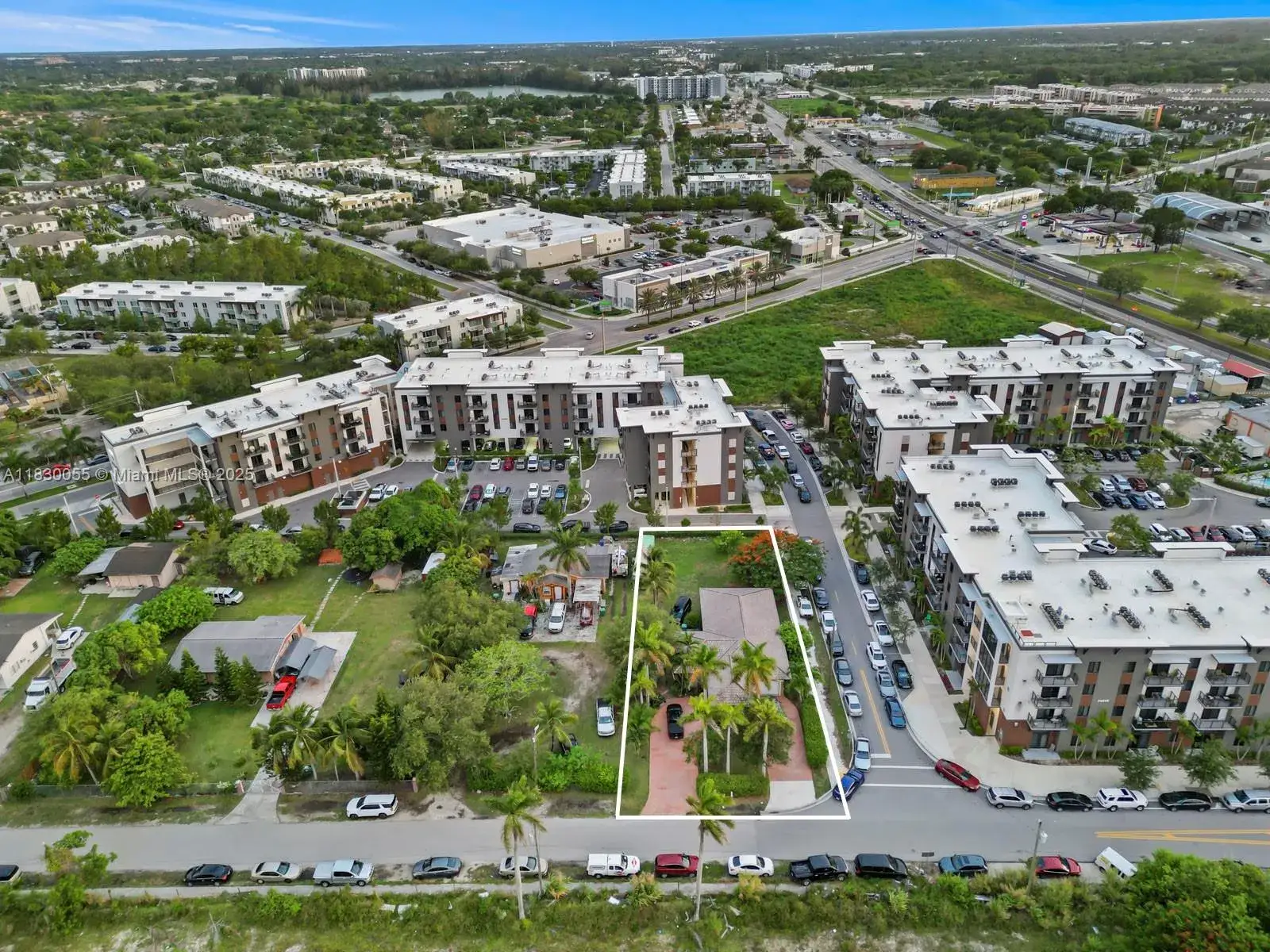 Commercial Land for sale at 14270 Henderson St, Homestead FL 33032