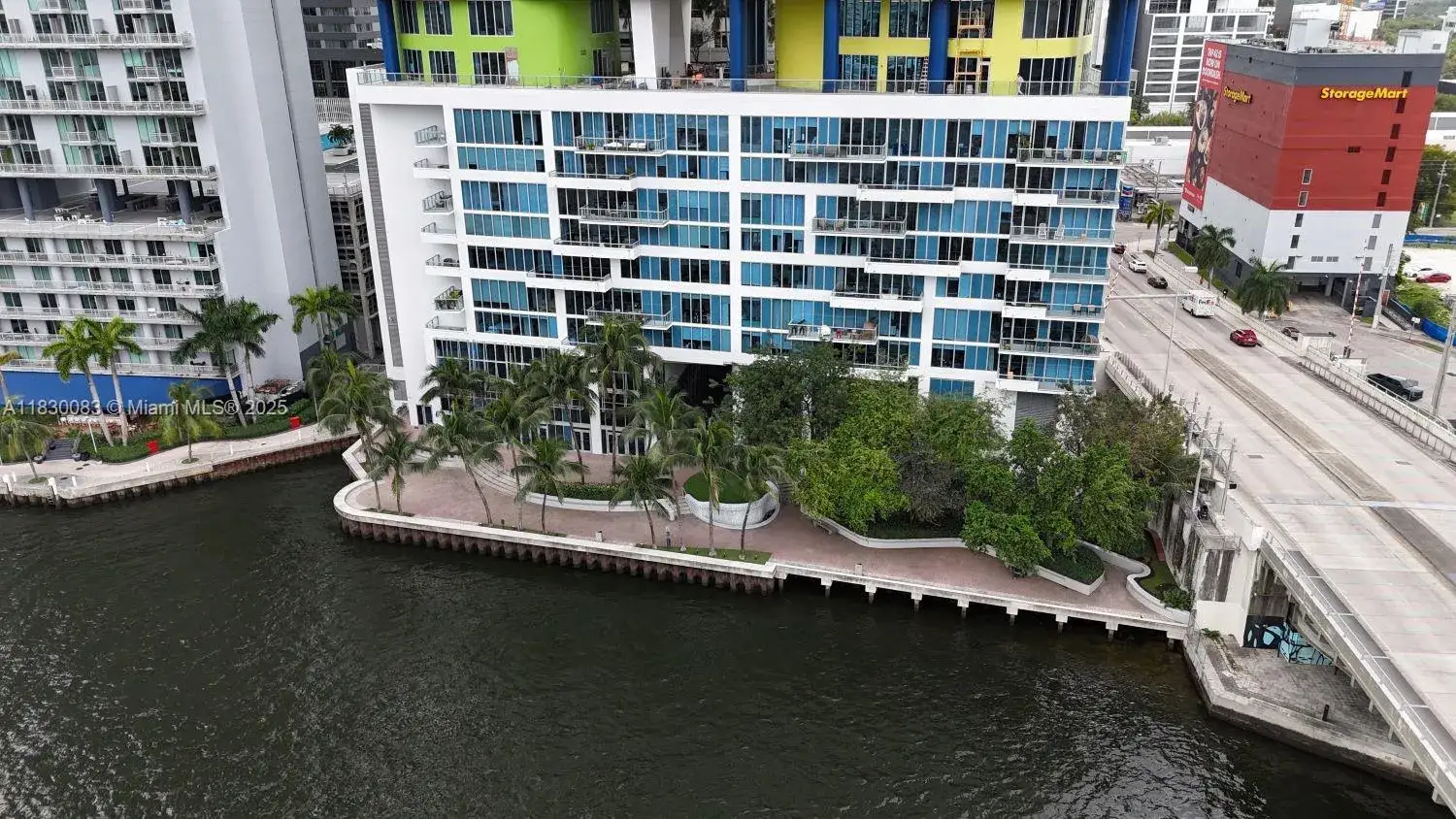 Commercial Sale for sale at 175 SW 7th St, Miami FL 33130