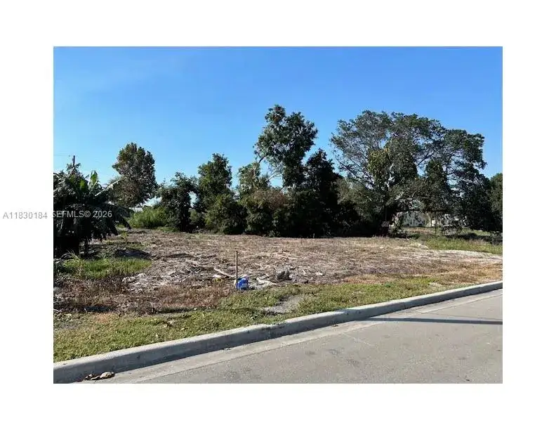 Land/Boat Docks for sale at 875 JOE LOUIS AVE, Pahokee FL 33476
