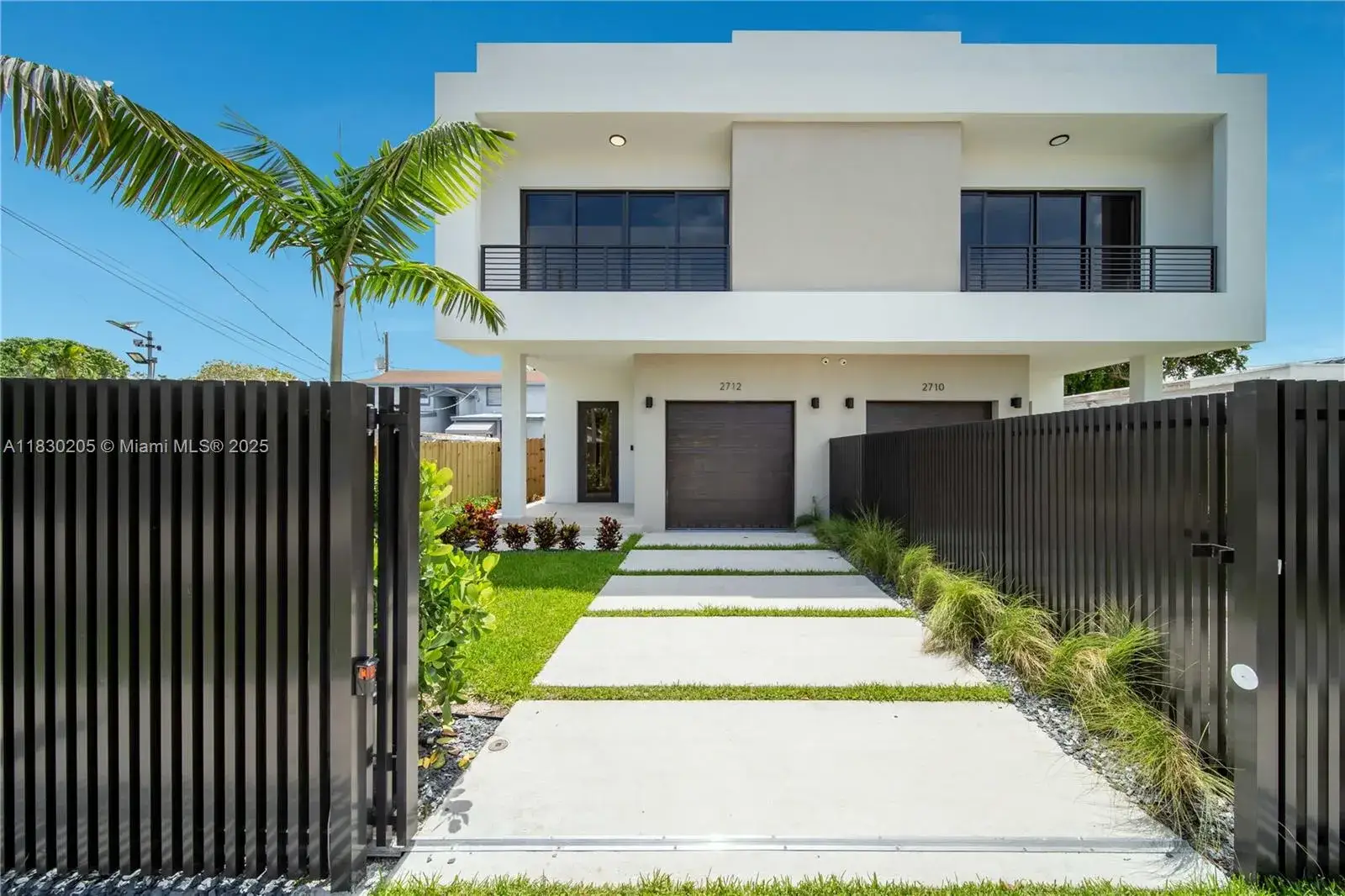 3 bedroom 3 bath Residential for sale at 2710 SW 34th Ave # 2712, Miami FL 33133