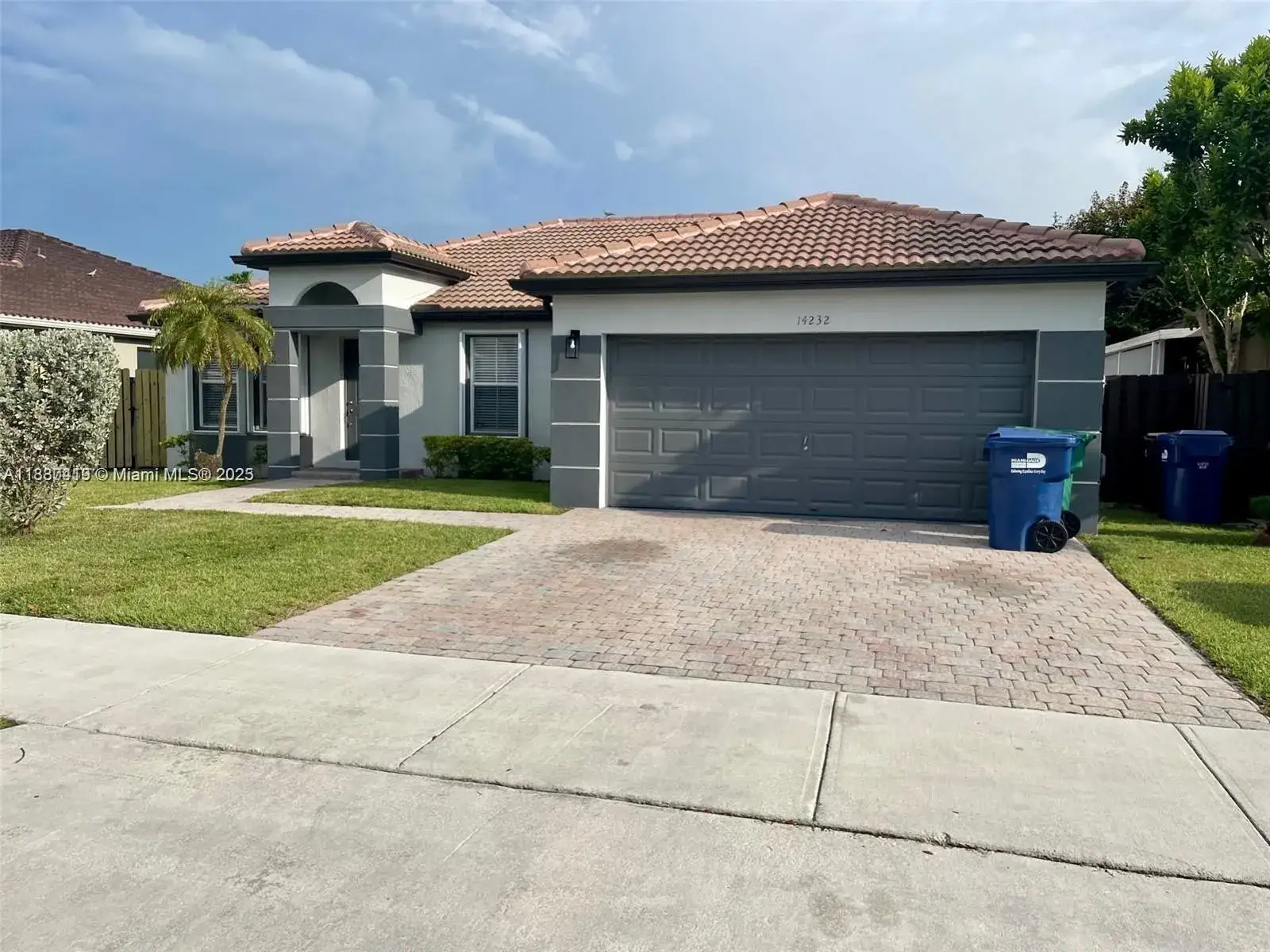 3 bedroom 2 bath Residential Lease for rent at 14232 SW 163rd St, Miami FL 33177