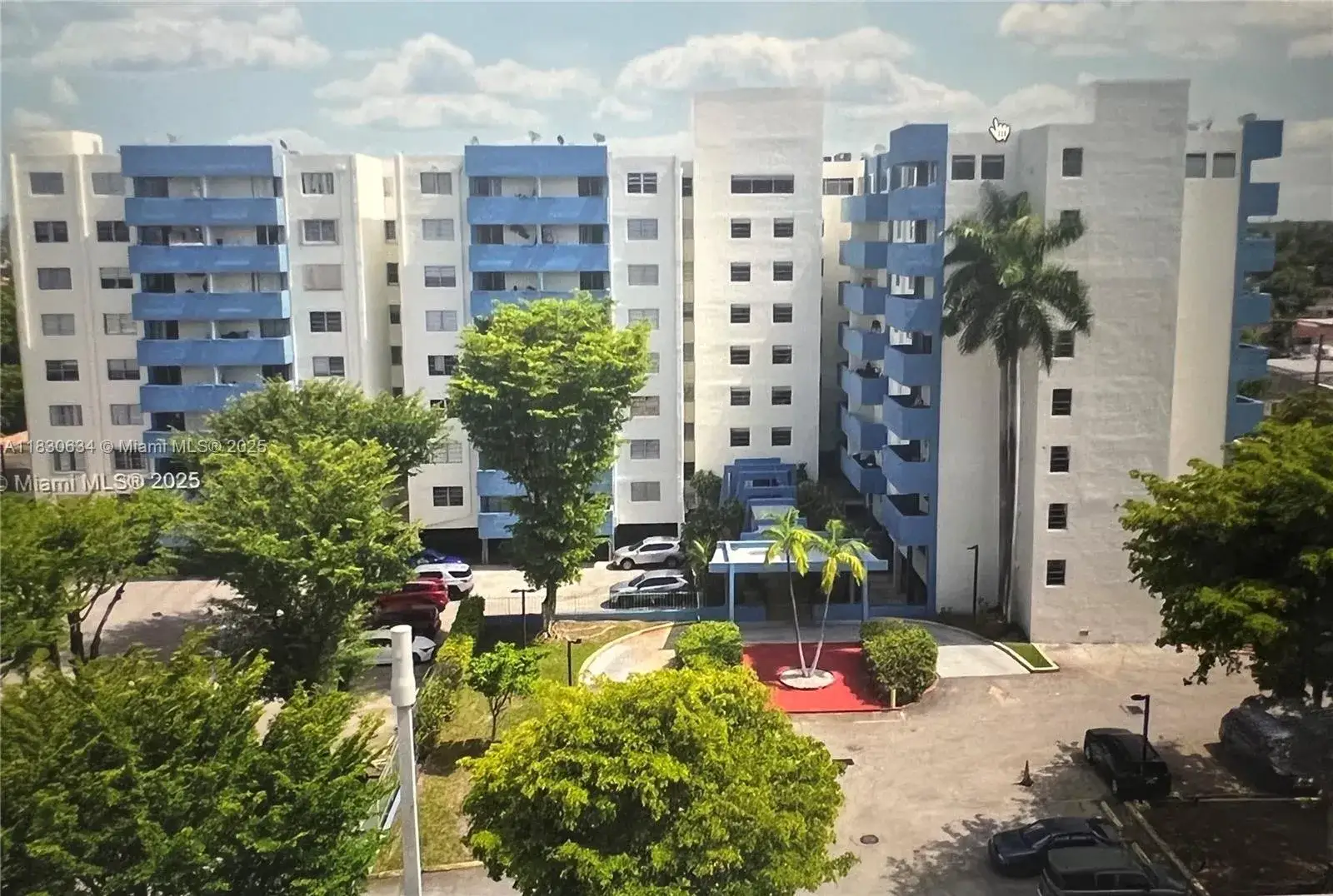 1 bedroom 1 bath Residential Lease for rent at 5050 NW 7th St # 709, Miami FL 33126