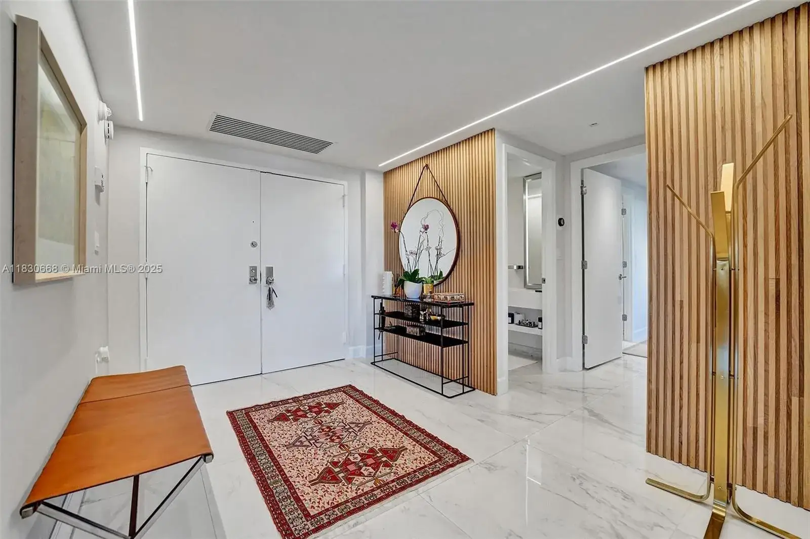 3 bedroom 2 bath Residential for sale at 2 Grove Isle Dr # B410, Miami FL 33133