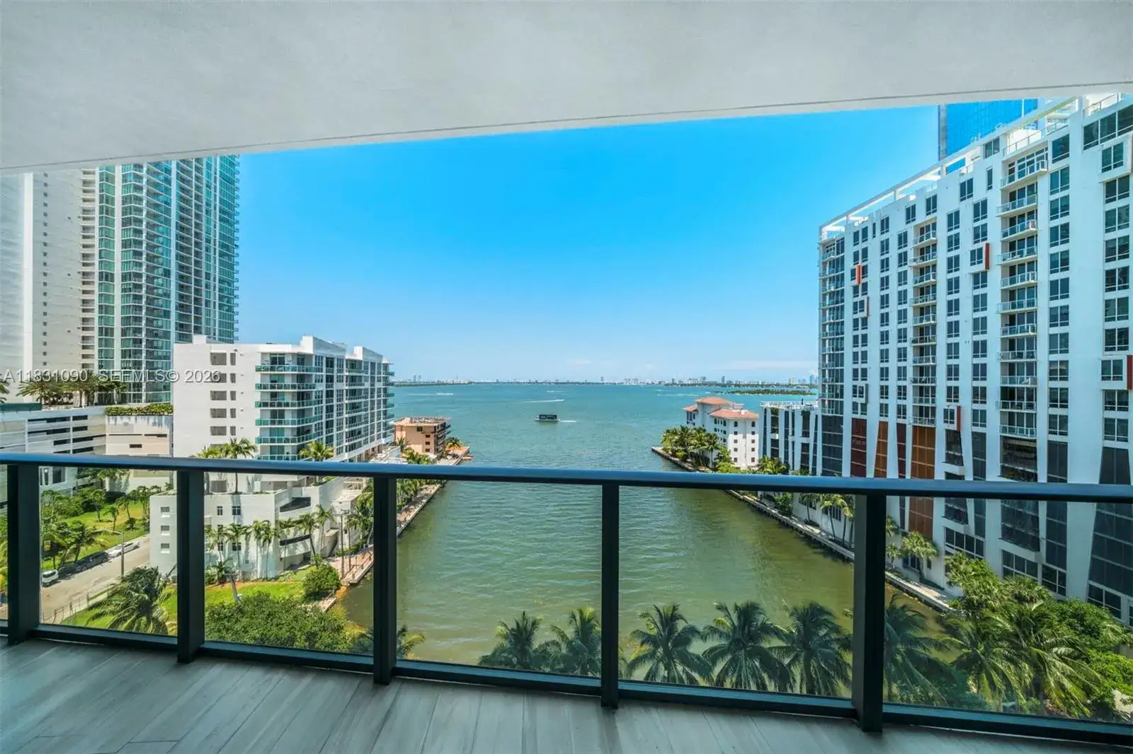 2 bedroom 2 bath Residential for sale at 460 NE 28th St # 805, Miami FL 33137