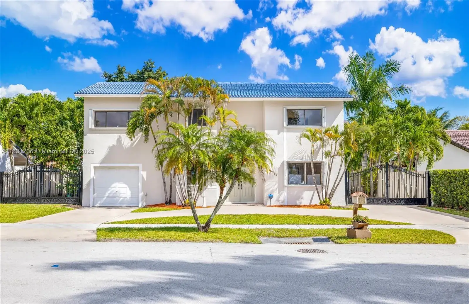 4 bedroom 2 bath Residential for sale at 15235 SW 99th Ct, Miami FL 33157