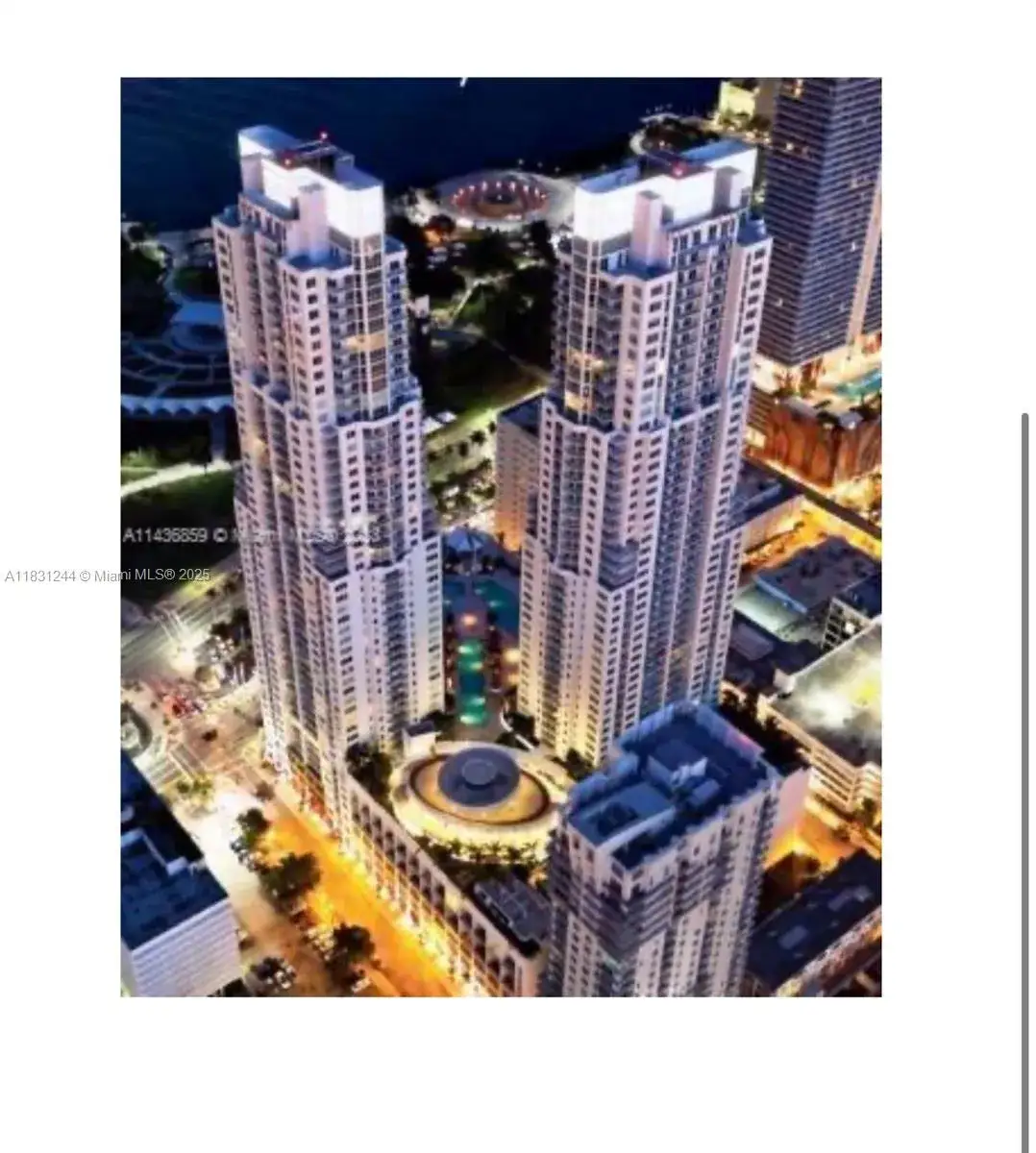 2 bedroom 2 bath Residential Lease for rent at 244 Biscayne Blvd # 908, Miami FL 33132