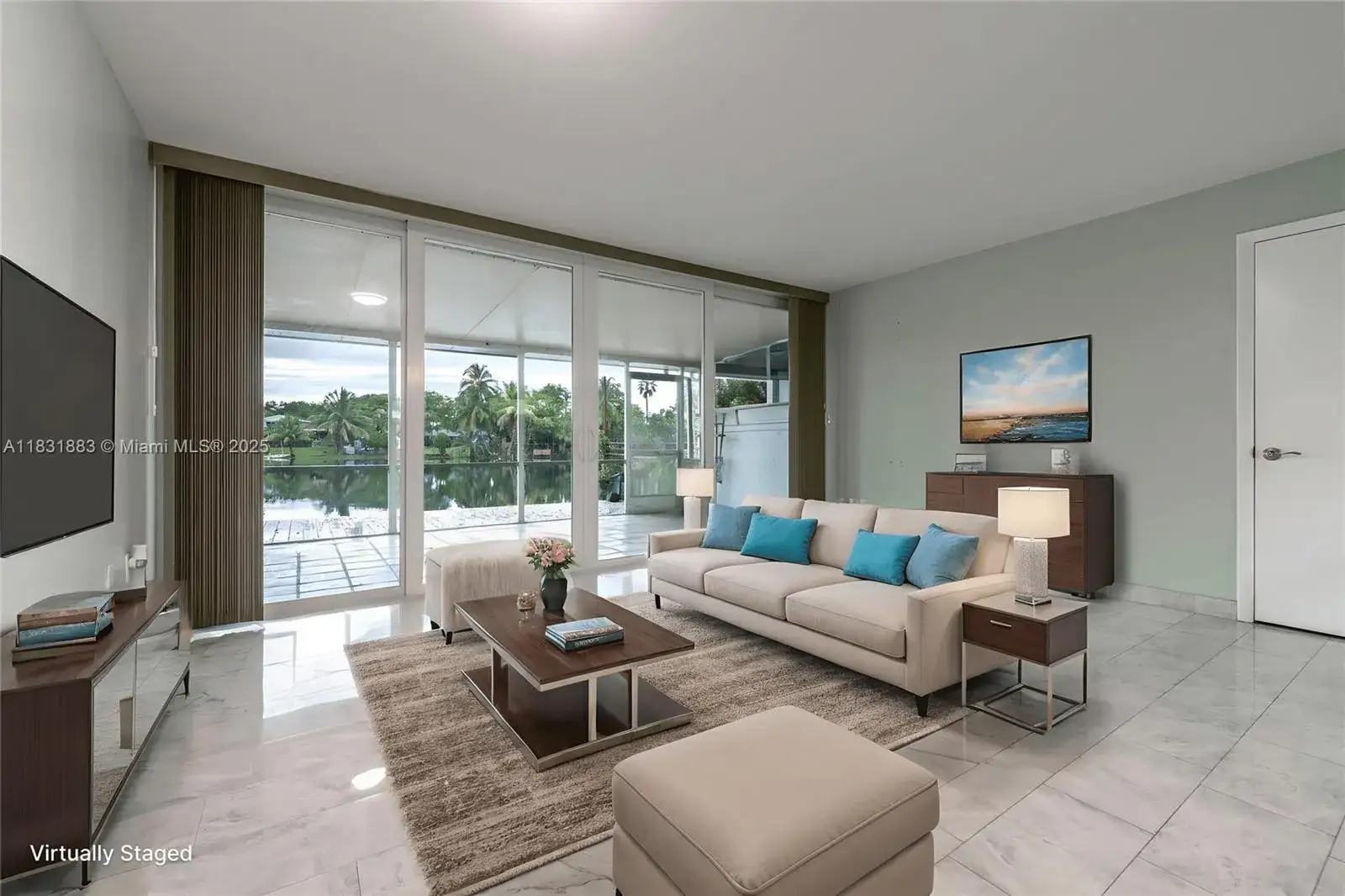 3 bedroom 2 bath Residential for sale at 13949 SW 84th St # 801, Miami FL 33183