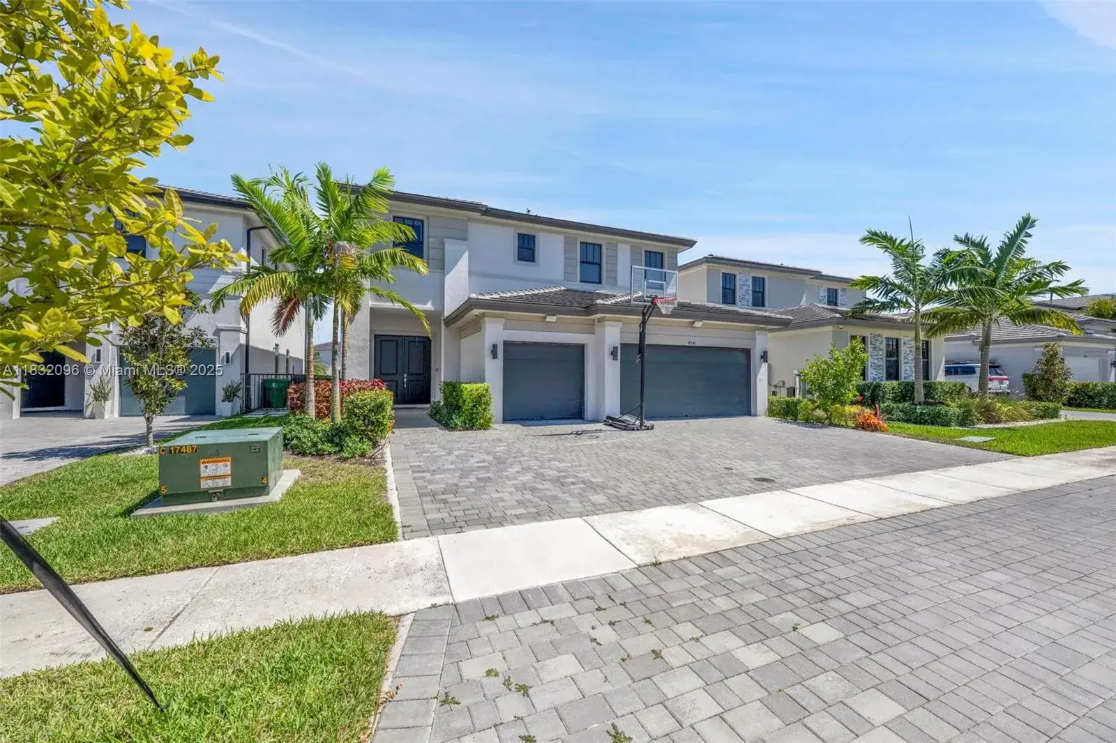 5 bedroom 3 bath Residential for sale at 4541 SW 174th Ave, Miramar FL 33029