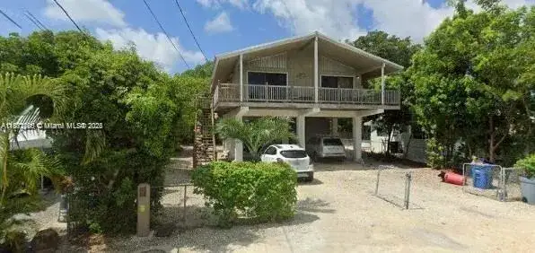 3 bedroom 2 bath Residential Lease for rent at 115 Marina Ave # 115, Key Largo FL 33037
